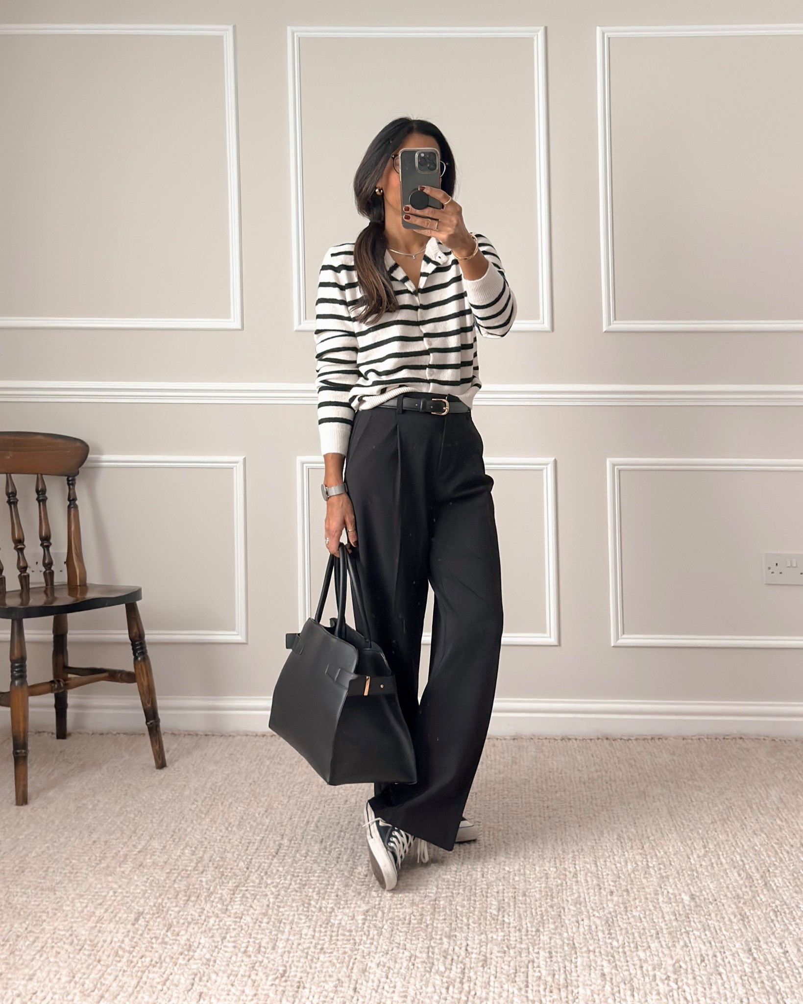 Cardigan - wearing size small
Trousers - wearing my regular size - UK size 8. I picked these up from Stradivarius last year and they’ve brought the same ones back so linking them for you. Although they say straight leg, I’d say they’re more of a high rise. 

They are a little long for me - I’m 5’5 and they almost touch the floor. If you’re taller, you’ll be fine but if you’re about my height, you may need to hem them along the bottom with either safety pins file wonderweb like I do.

Also linking a very similar pair from H&M for you so can choose which fits better.


#LTKautumn #LTKeurope #LTKuk