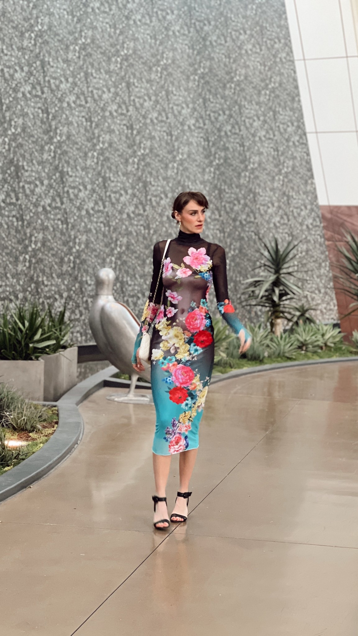 Wore this dress in Vegas and LOVED it! I’d suggest sizing down. I was in a small and could have worn an XS

Print is sold out but I linked other colours and prints in the exact same silhouette, some of which are only available for pre-order

Obviously tall friendly!! I’m 6’2 and the sleeves were dreamy!

#LTKStyleTip