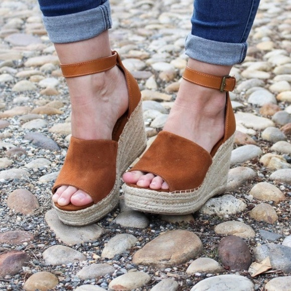Steve madden jaylen wedge sandal size 8.5 | Poshmark