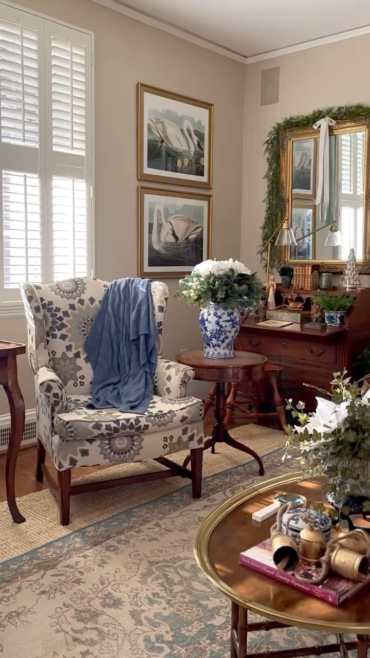 Christmas in the Family Room 🎄✨

#LTKhome #LTKstyletip #LTKHoliday