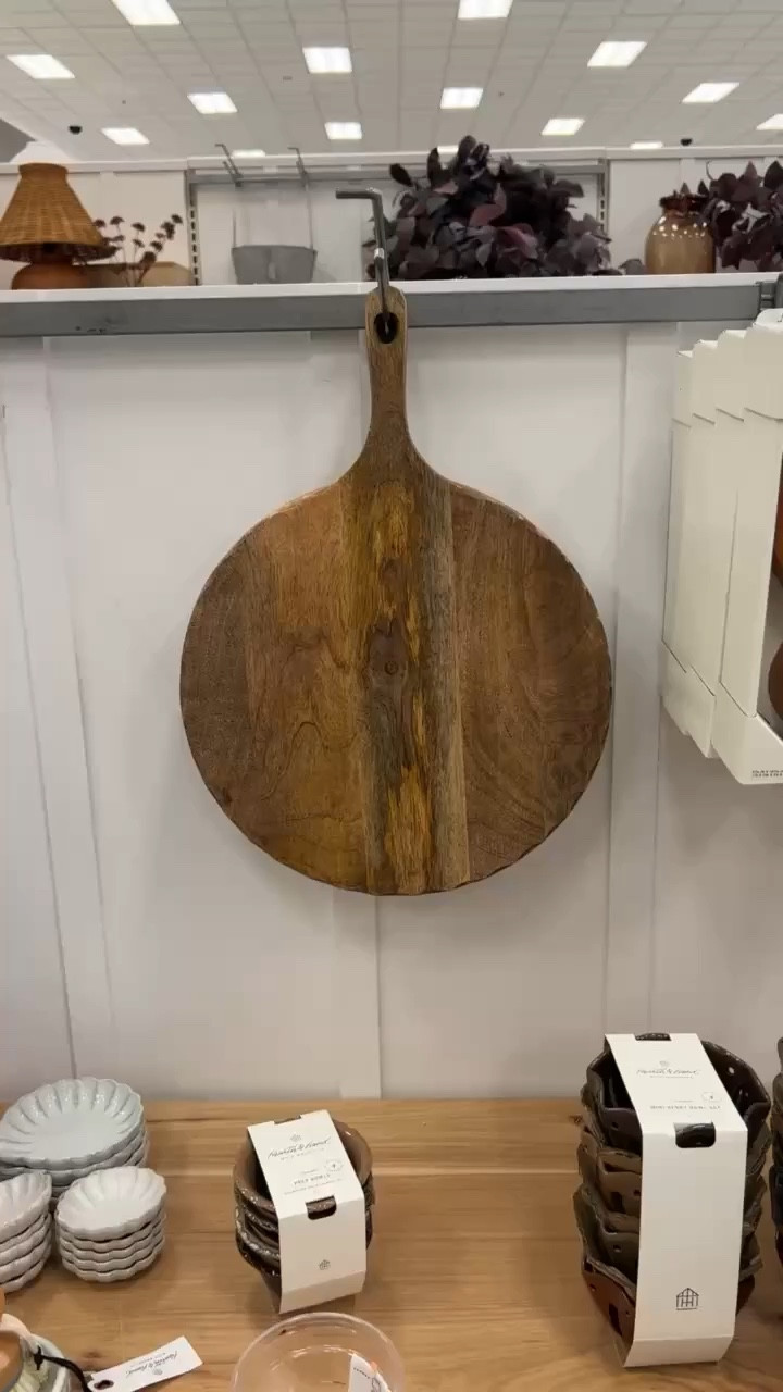 Round wood board from Target! ✨

Round wood board - Kitchen finds - Home essentials #LTKStyleTip 

