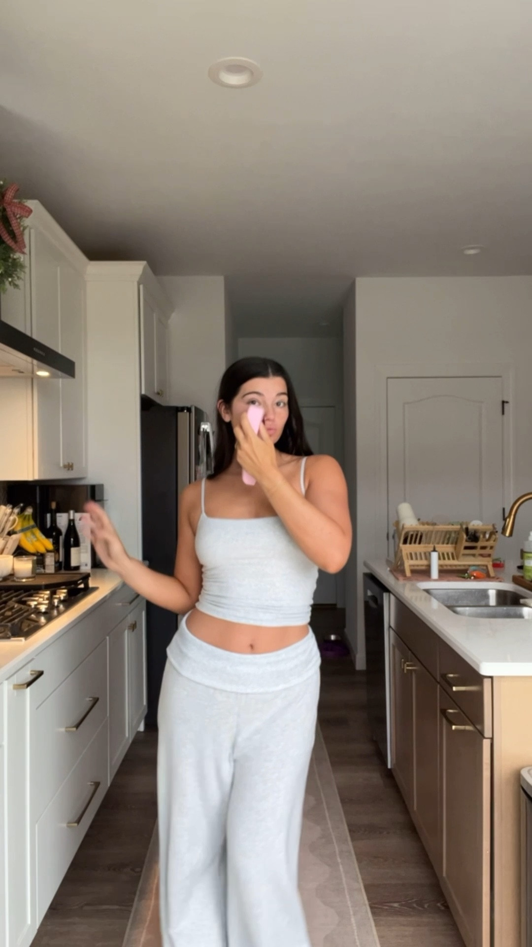 You need all these things.. that is all 

Size small tank 
Size medium pants (size up for oversized look) 
I’m 5’7 for reference

#LTKSeasonal #LTKFindsUnder100 #LTKActive