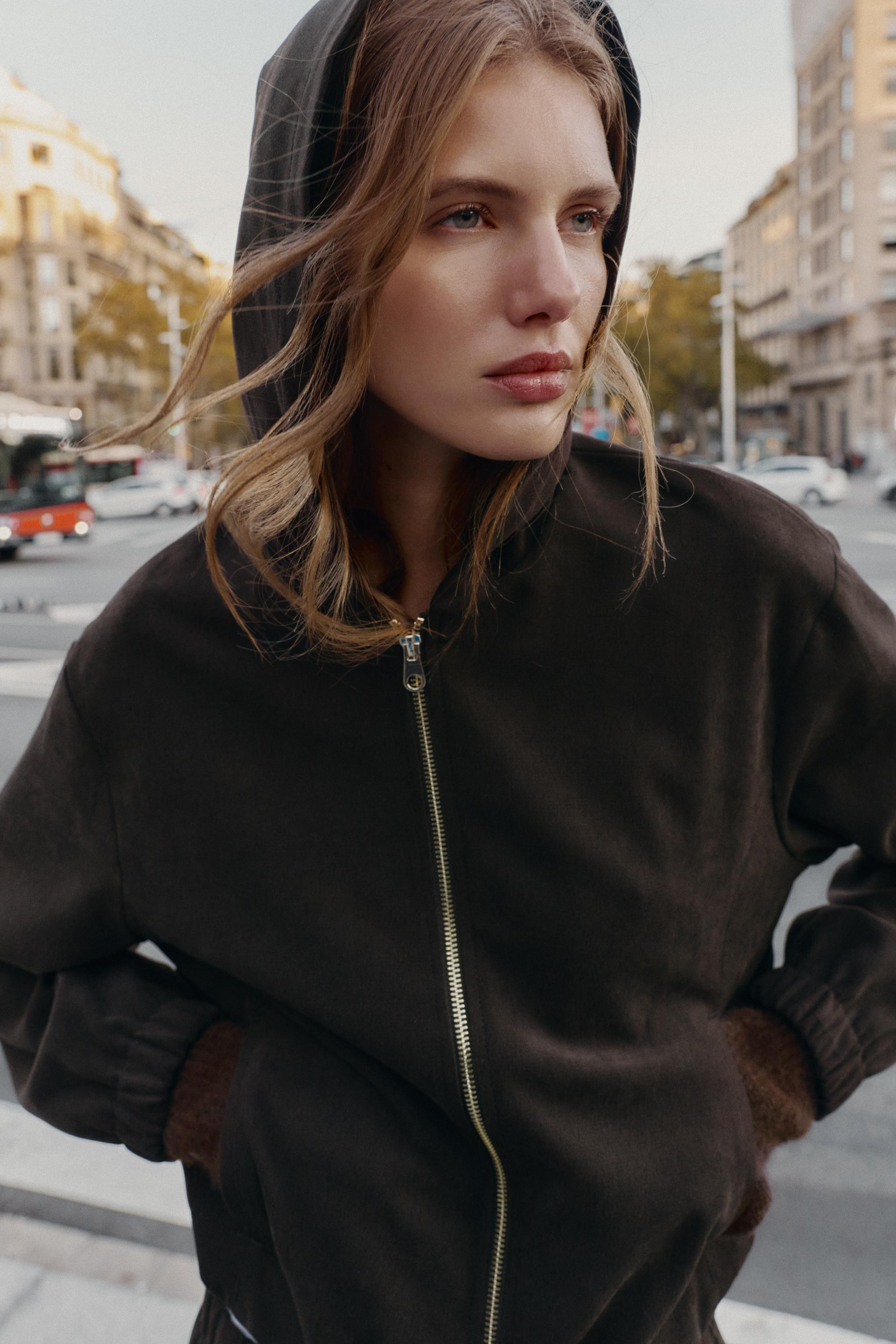 HOODED SWEATSHIRT | Zara US
