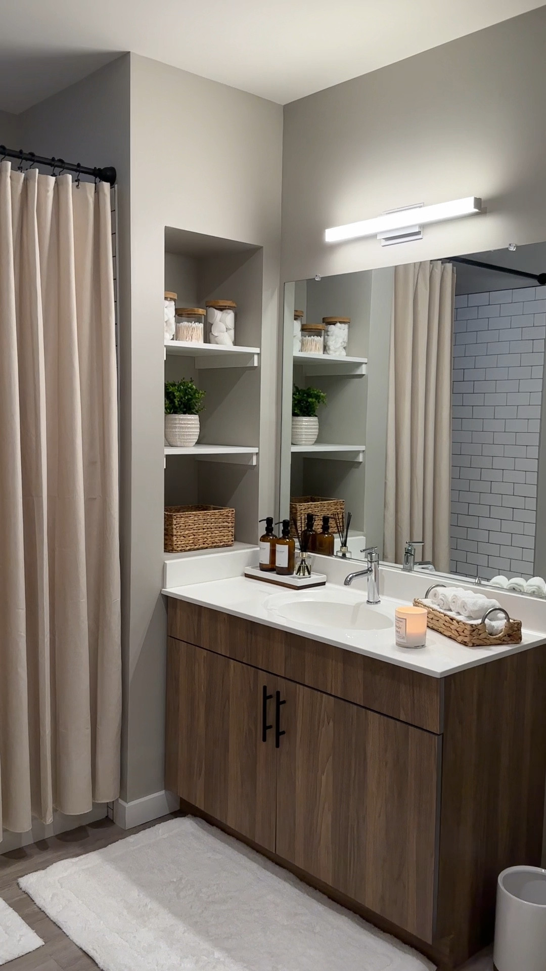 Bathroom decor, decorating ideas, luxury bathroom, bathroom accessories 

#LTKhome #LTKstyletip #LTKFind