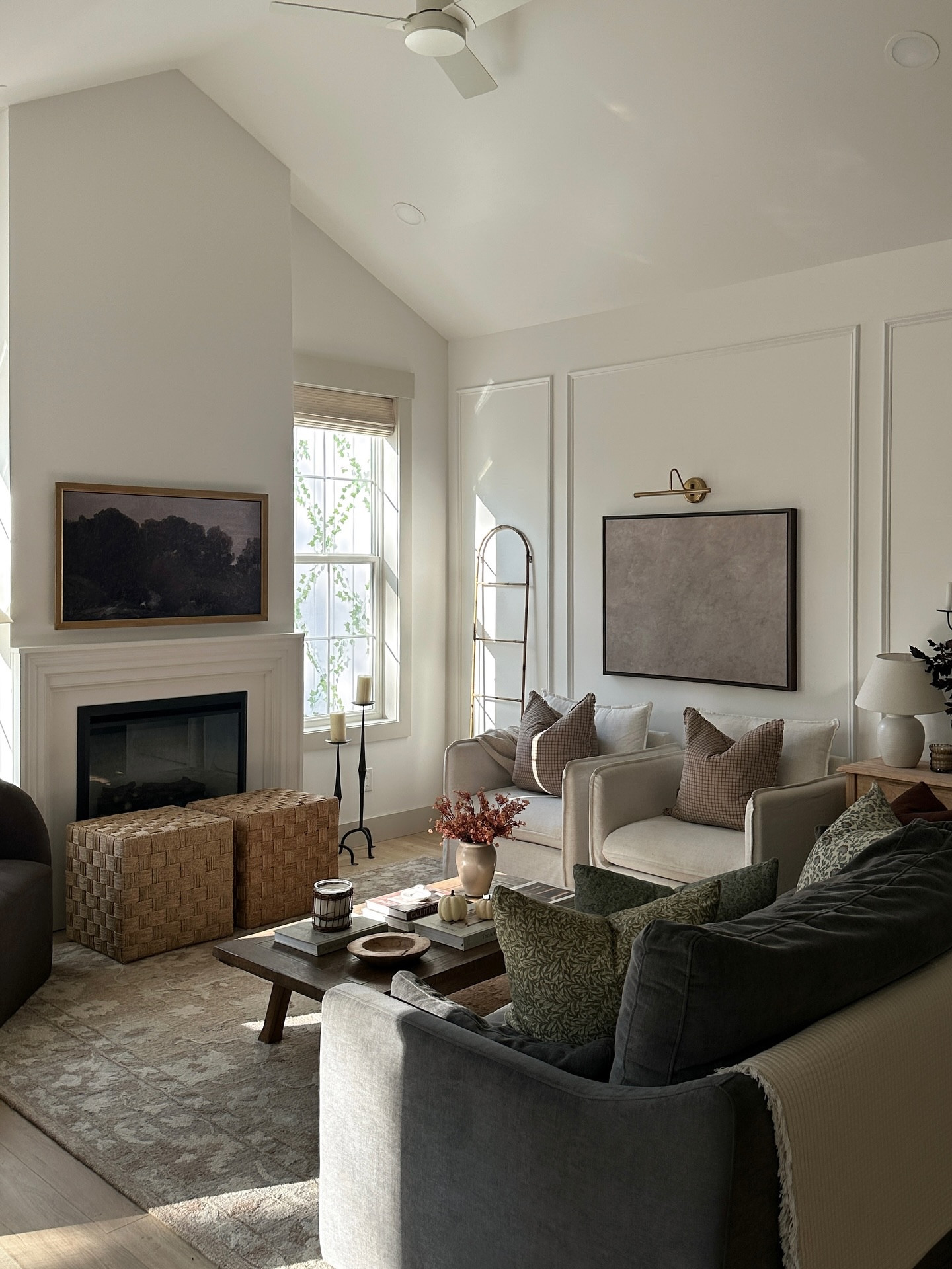 There’s nothing like layering in new textures to welcome a new season 🤎 This gorgeous new Dorothea rug and cozy Dinah throw pillows (in the perfect mushroom tone!) are part of the stunning new #cljxloloi collection and I’m obsessed!!! 

chrislovesjulia loloirugs

#LTKFindsUnder100 #LTKSeasonal #LTKHome