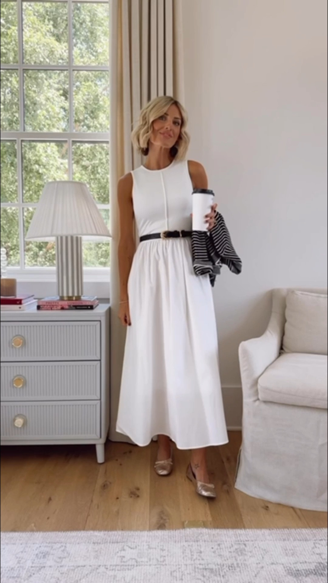 Such a simple white dress that you will be able to accessorize & style so many different wears! Great basic dress to have for work! Wearing S!

Loverly Grey, Amazon, teacher outfits, teacher workwear, back to school

#LTKSeasonal #LTKWorkwear
