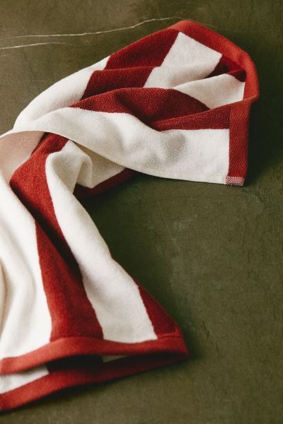 Striped Hand Towel | H&M (US + CA)
