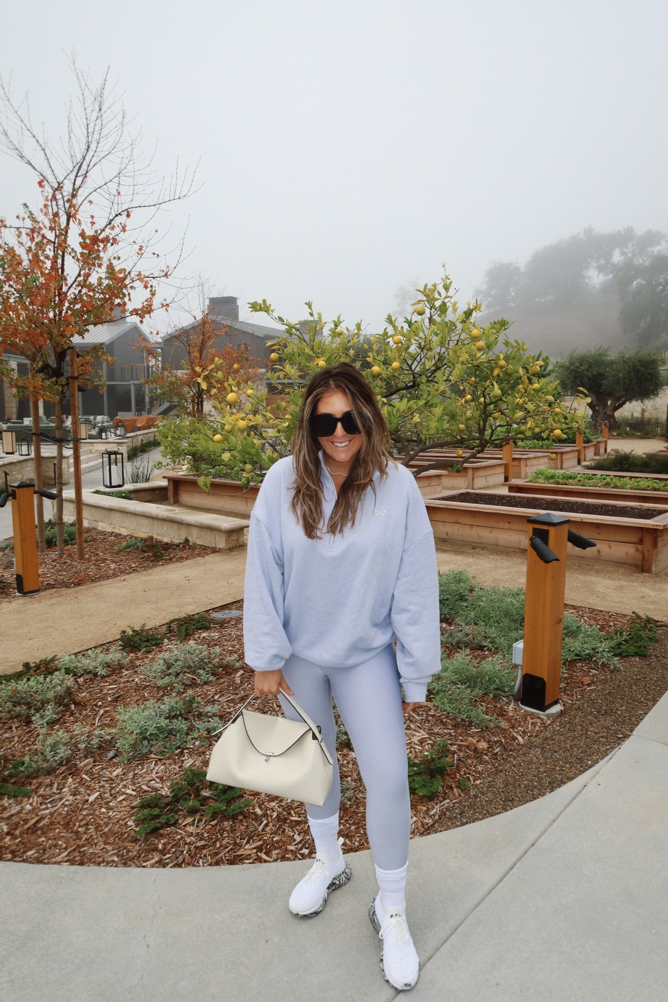 ALO SALE
alo set
30% off ALO SALE 

#LTKCyberWeek #LTKSaleAlert #LTKTravel