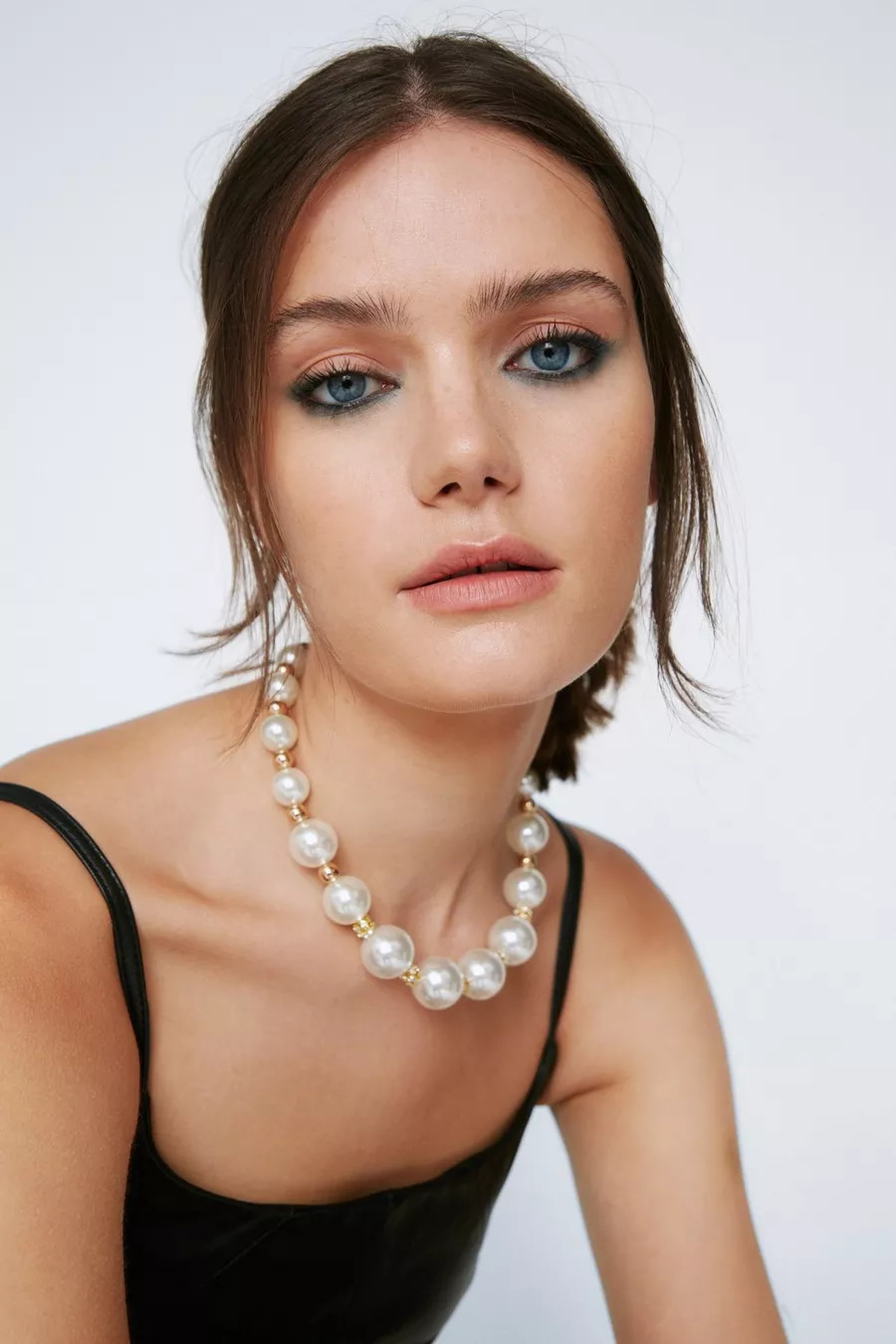 Chunky Pearl Necklace | Nasty Gal (US)