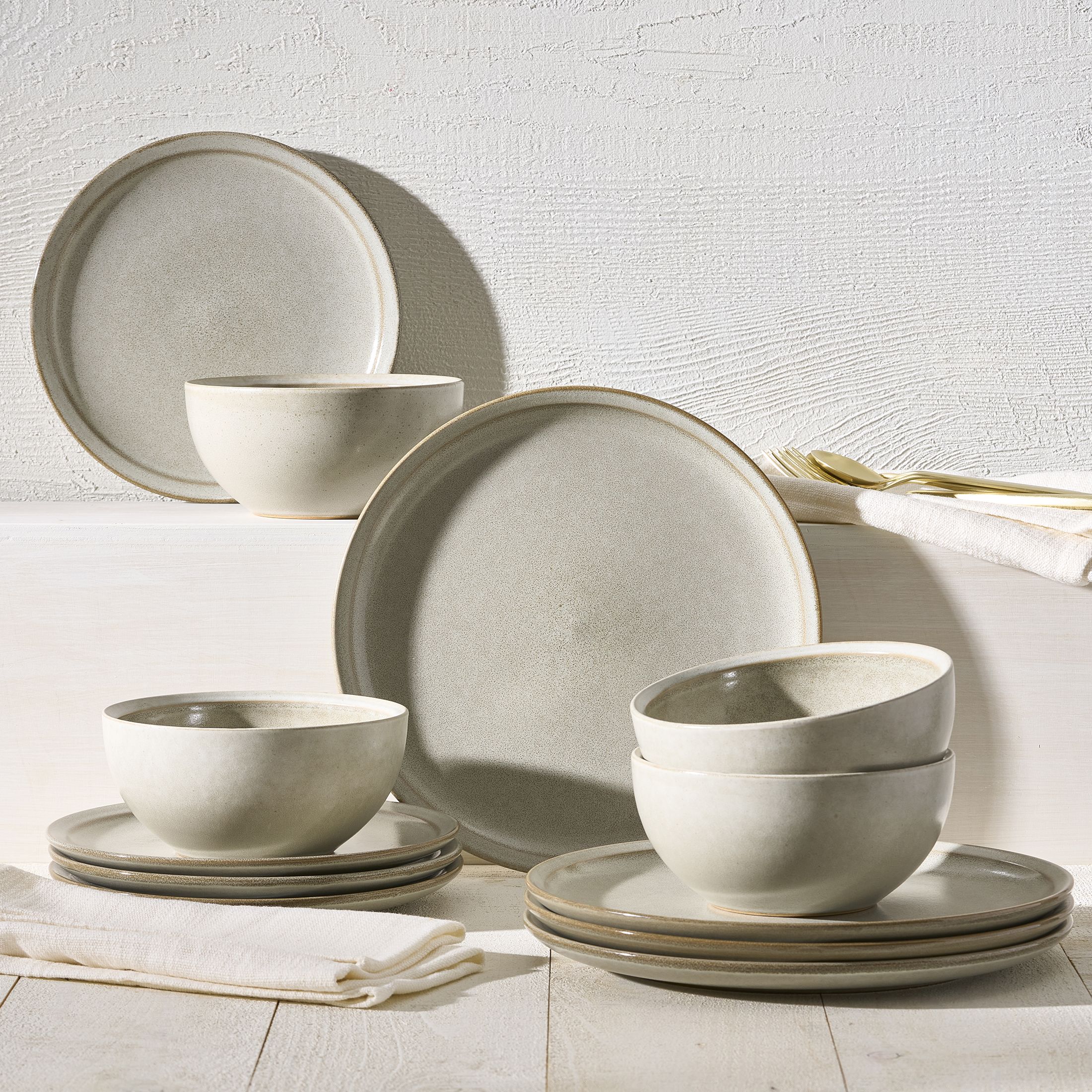 Better Homes and Gardens Banks Cream 12-Piece Stoneware Dinnerware Set | Walmart (US)