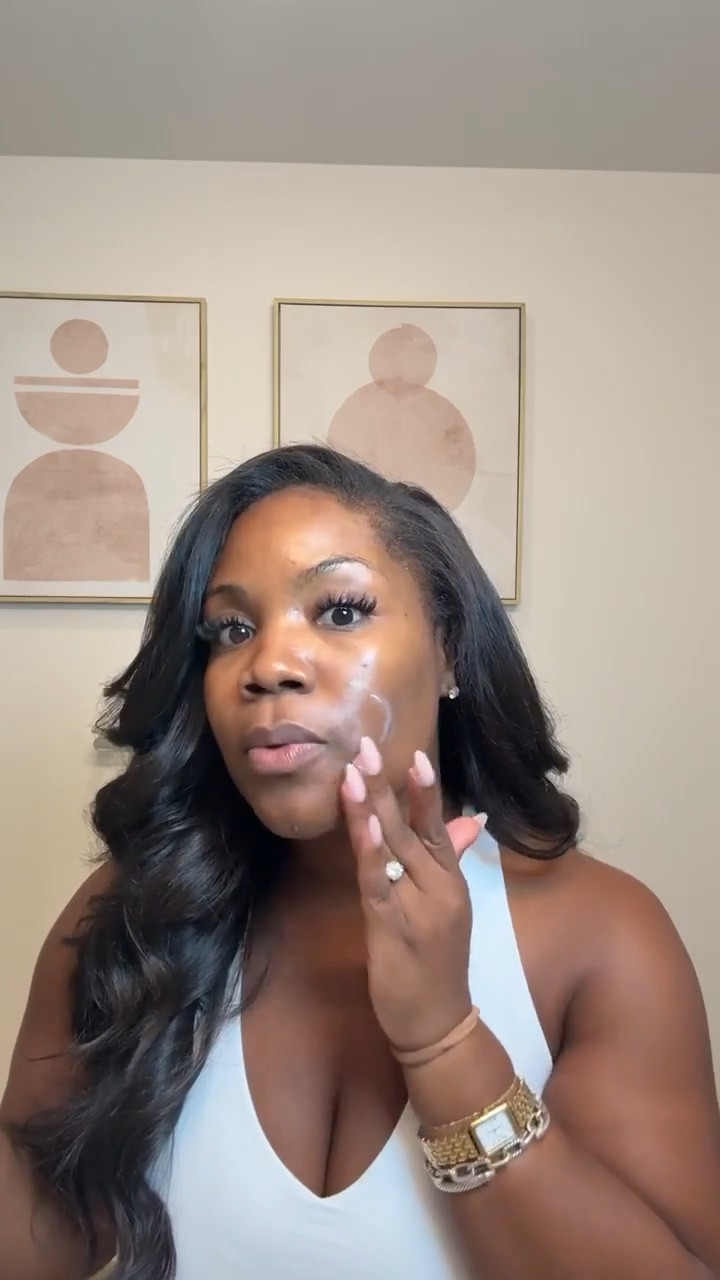 It's giving luxury ✨

moisturizer, skincare routine, skincare, emmy petit 

#LTKBeauty #LTKselfcare #LTKFindsUnder50