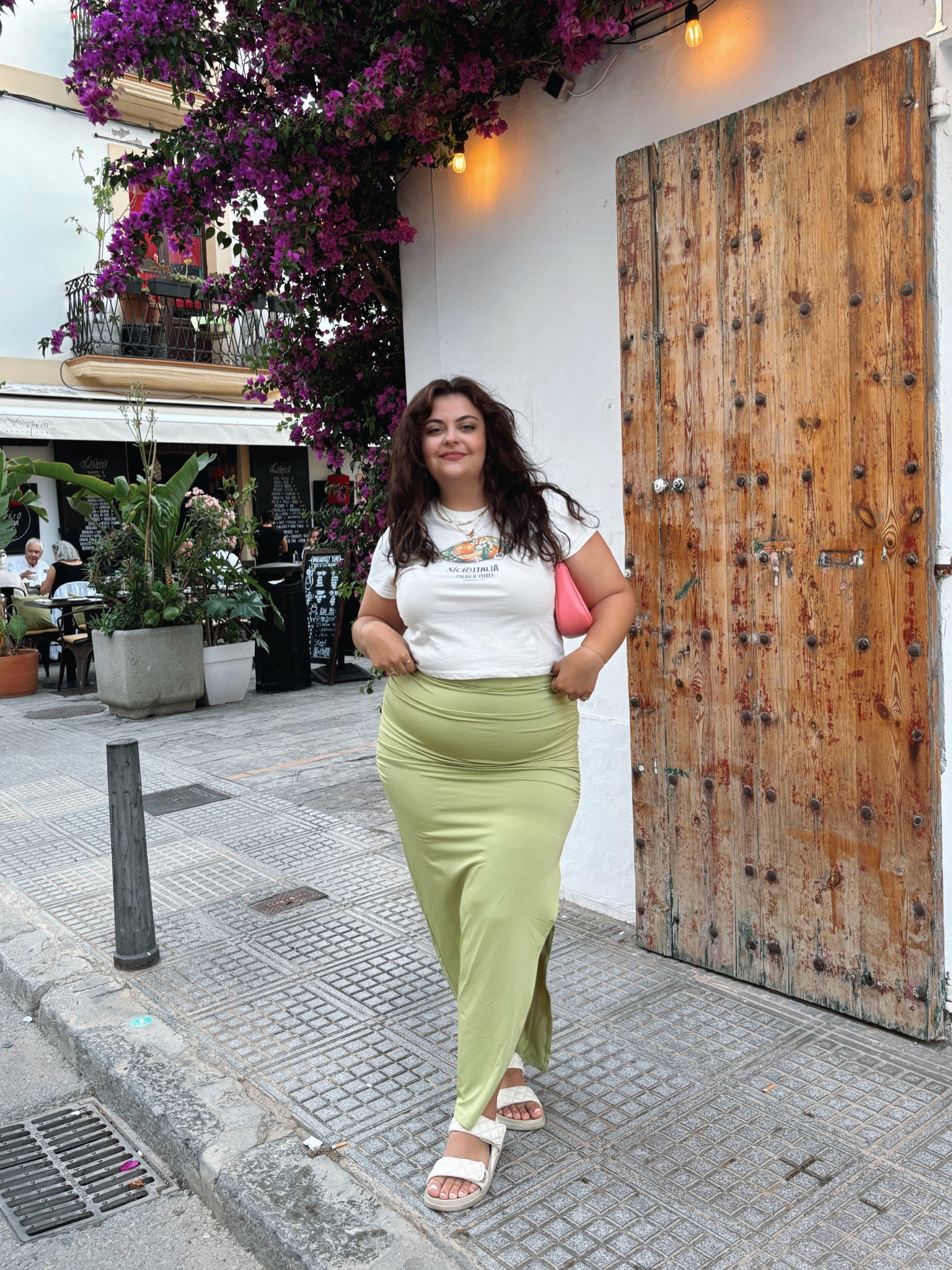 I’m wearing a 16 in the skirt, I would recommend a size down as it’s stretchy and a large in the top, also would recommend a size down

 Midi skirt, green maxi skirt, green skirt, Ibiza evening outfit, colourful holiday outfit, midsize summer outfit, midsize holiday outfit

#LTKuk #LTKsummer #LTKmidsize