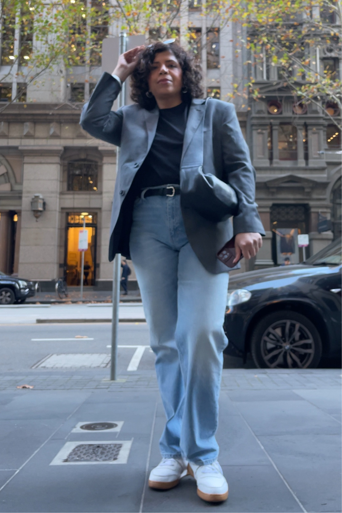 OOTD details - T-shirt is arket, jeans are Zara, jacket is H&M, bag is cos, shoes are reebok and sunglasses are Rayban 🖤


#LTKworkwear #LTKmodest #LTKmidsize