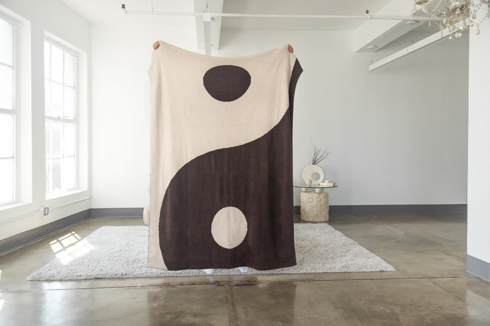 YIN & YANG BLANKET | The Act Of Lounging