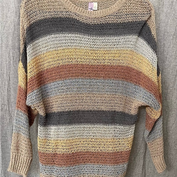 Alya Textured Knit Sweater in Neutral Shades | Poshmark