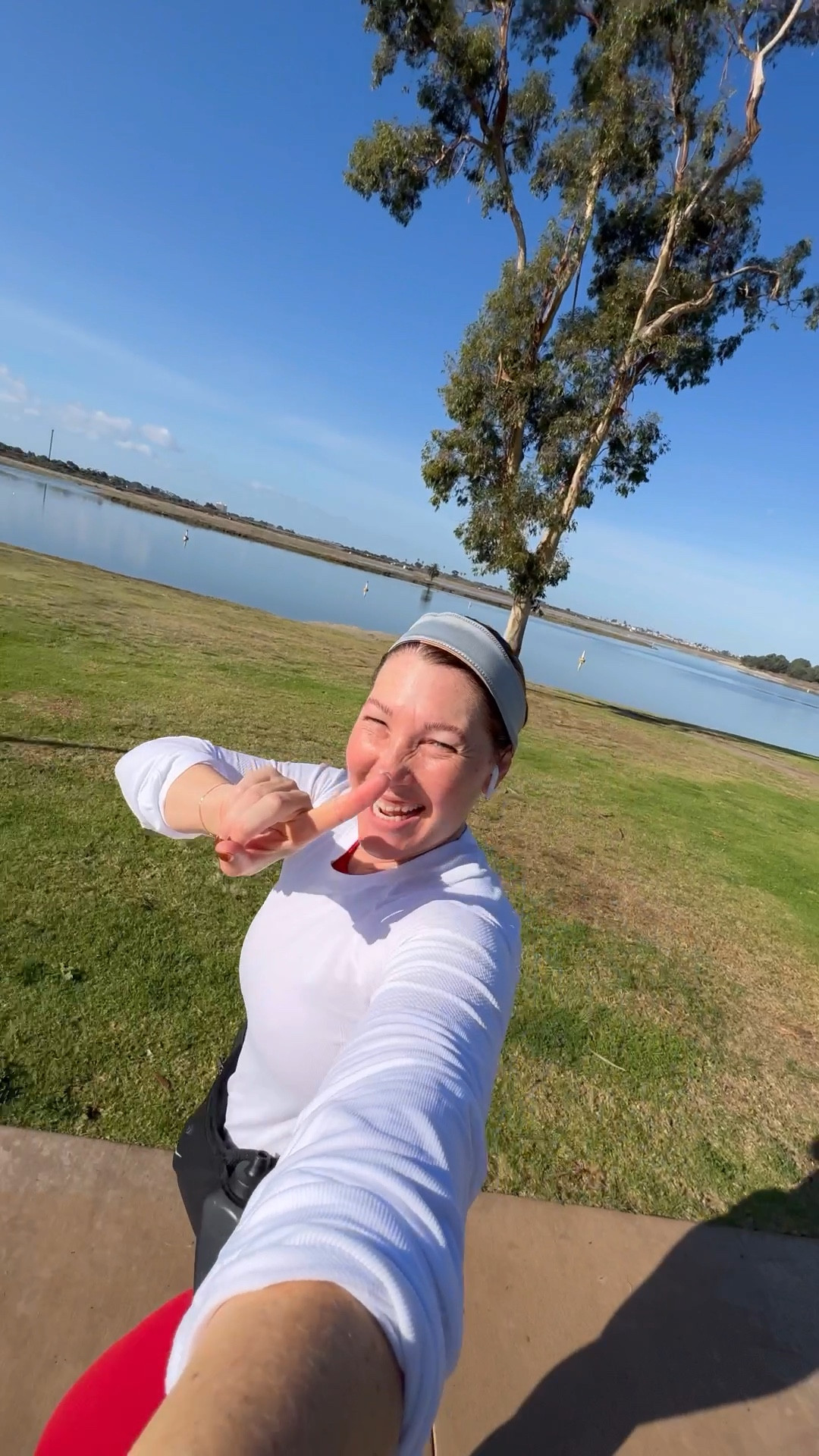 The best long run items 

#LTKVideo #LTKfitness #LTKmidsize