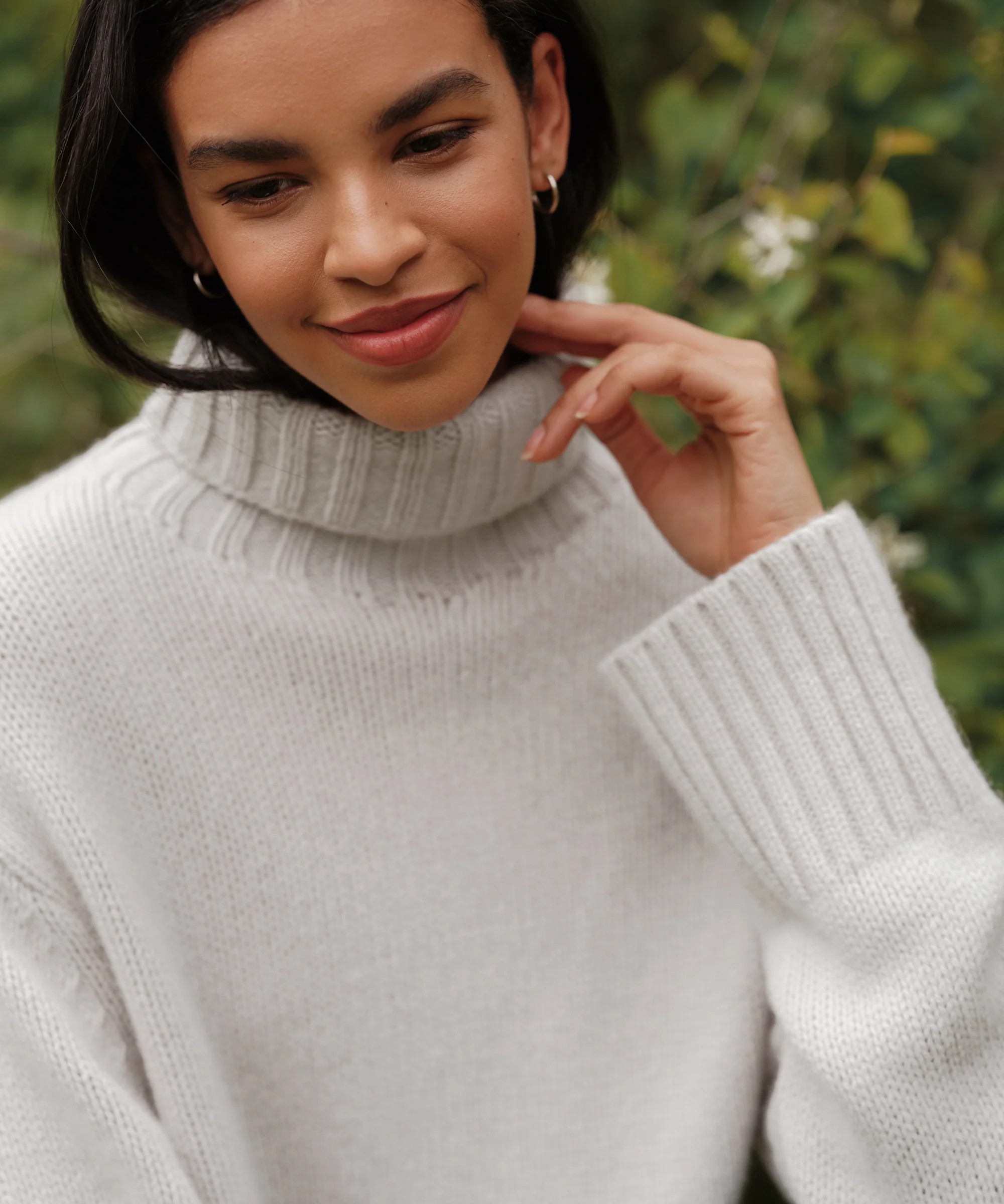 Cashmere Jet Turtleneck | Jenni Kayne