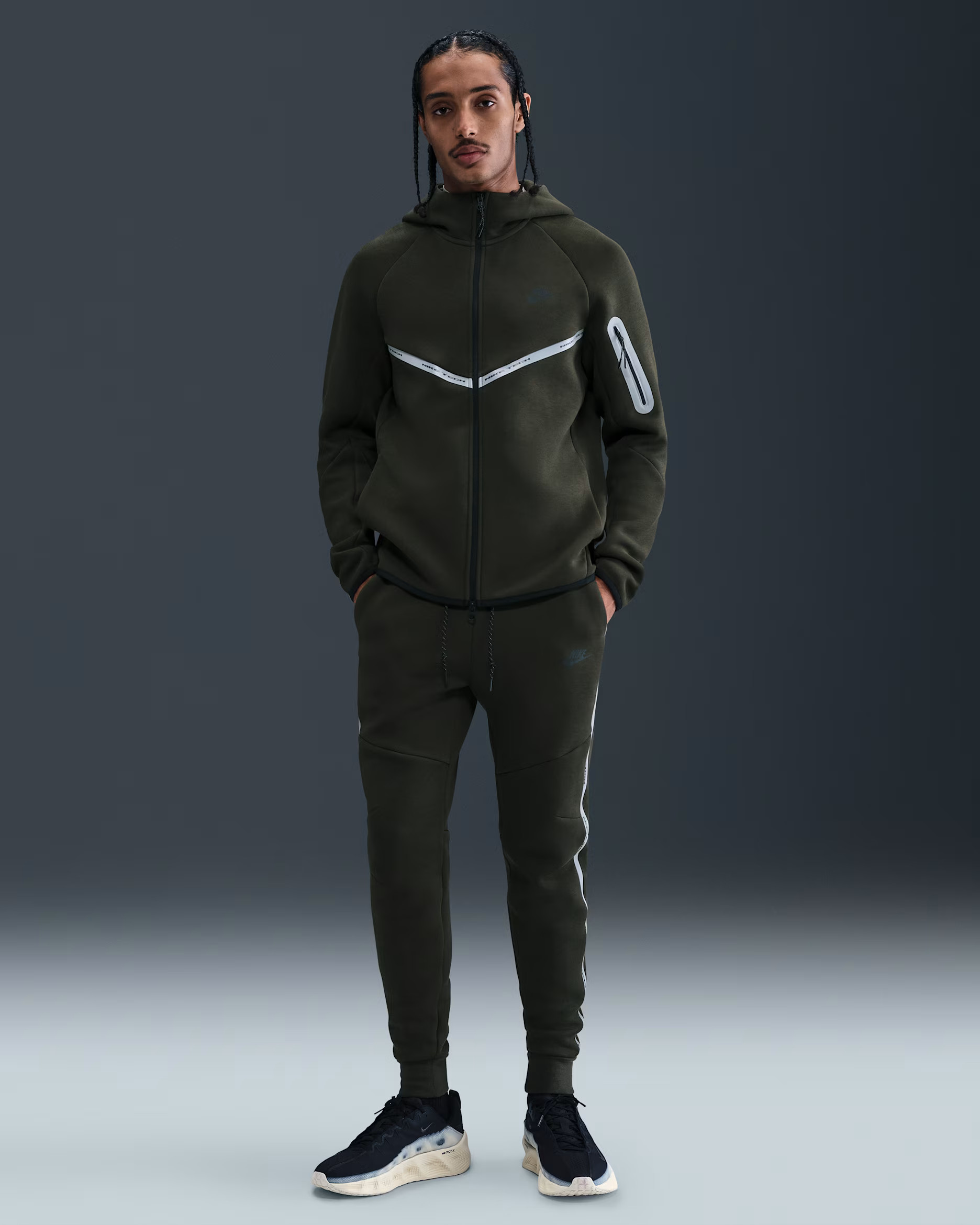 Nike Tech | Nike (US)