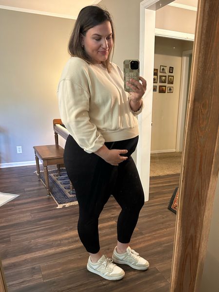 Ootd 32 weeks pregnant 
Cross over leggings 
Cropped sweatshirt 
Neutral sneakers 

#LTKActive #LTKfindsunder50 #LTKbump