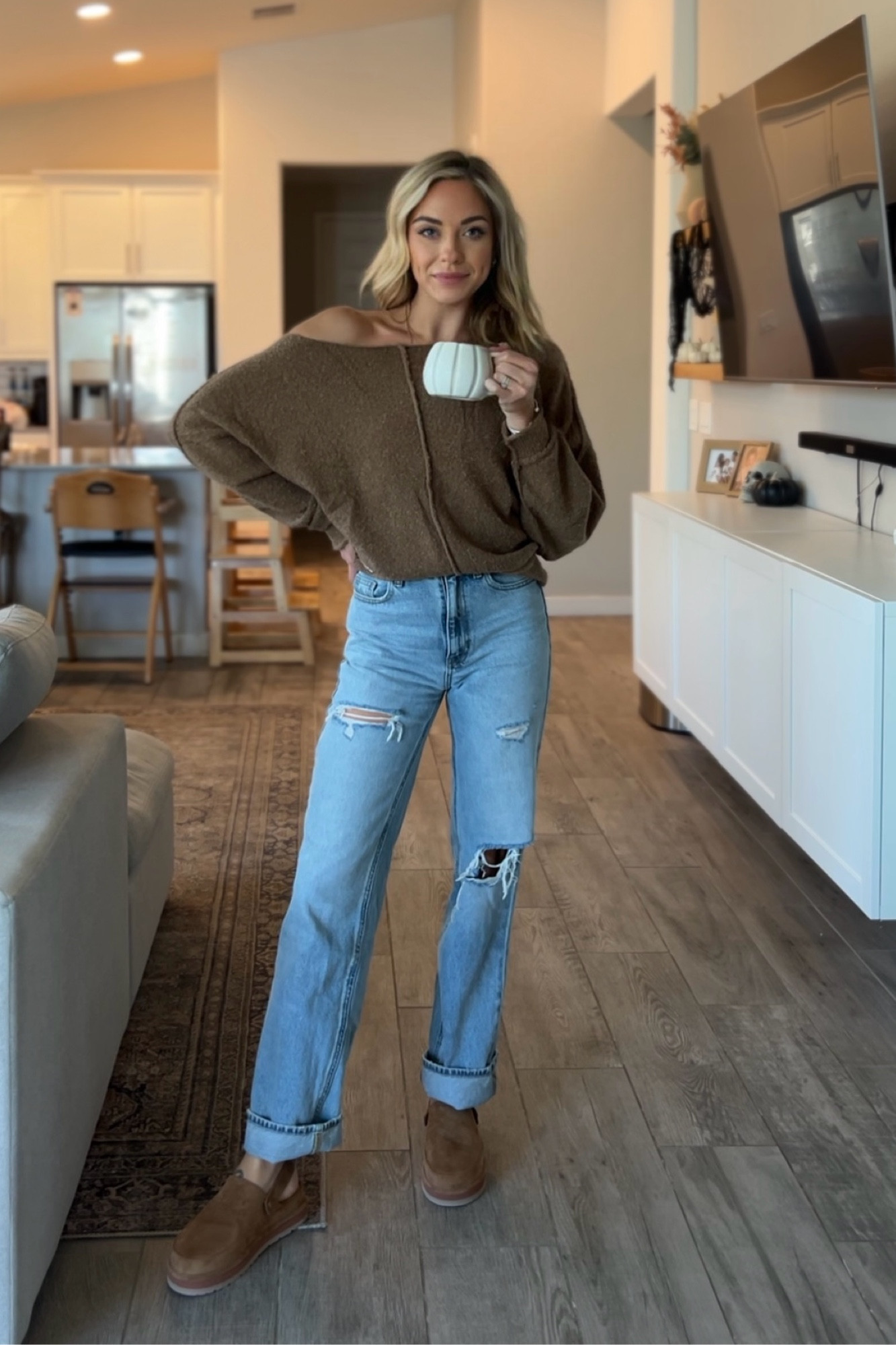 Amazon fashion, free people inspired, fall fashion, pac sun viral jeans, flattering jeans, mom style, outfit ideas for mom, casual fall style, casual outfit inspo, fall outfit inspo, Amazon sweaters, fall ootd, ugg inspired clogs, free people lookalikes 

#LTKStyleTip #LTKxPrimeDay #LTKSaleAlert