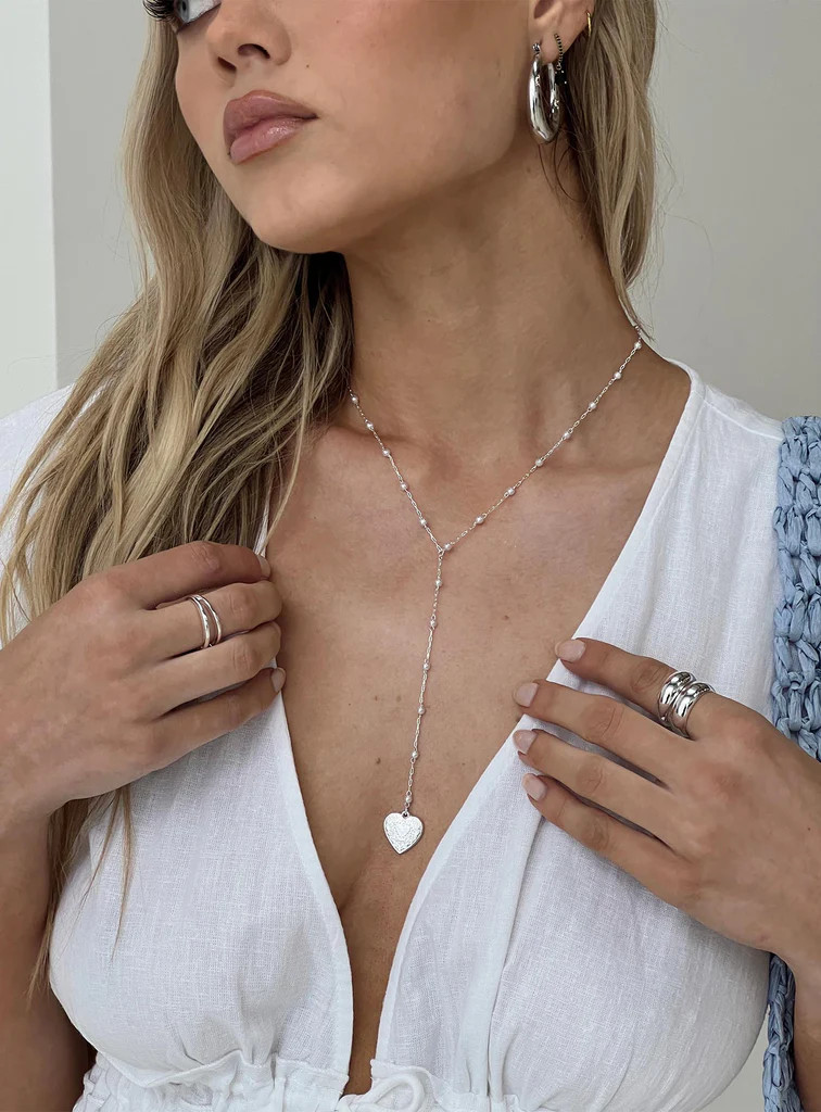 Change Is Good Necklace Silver | Princess Polly US