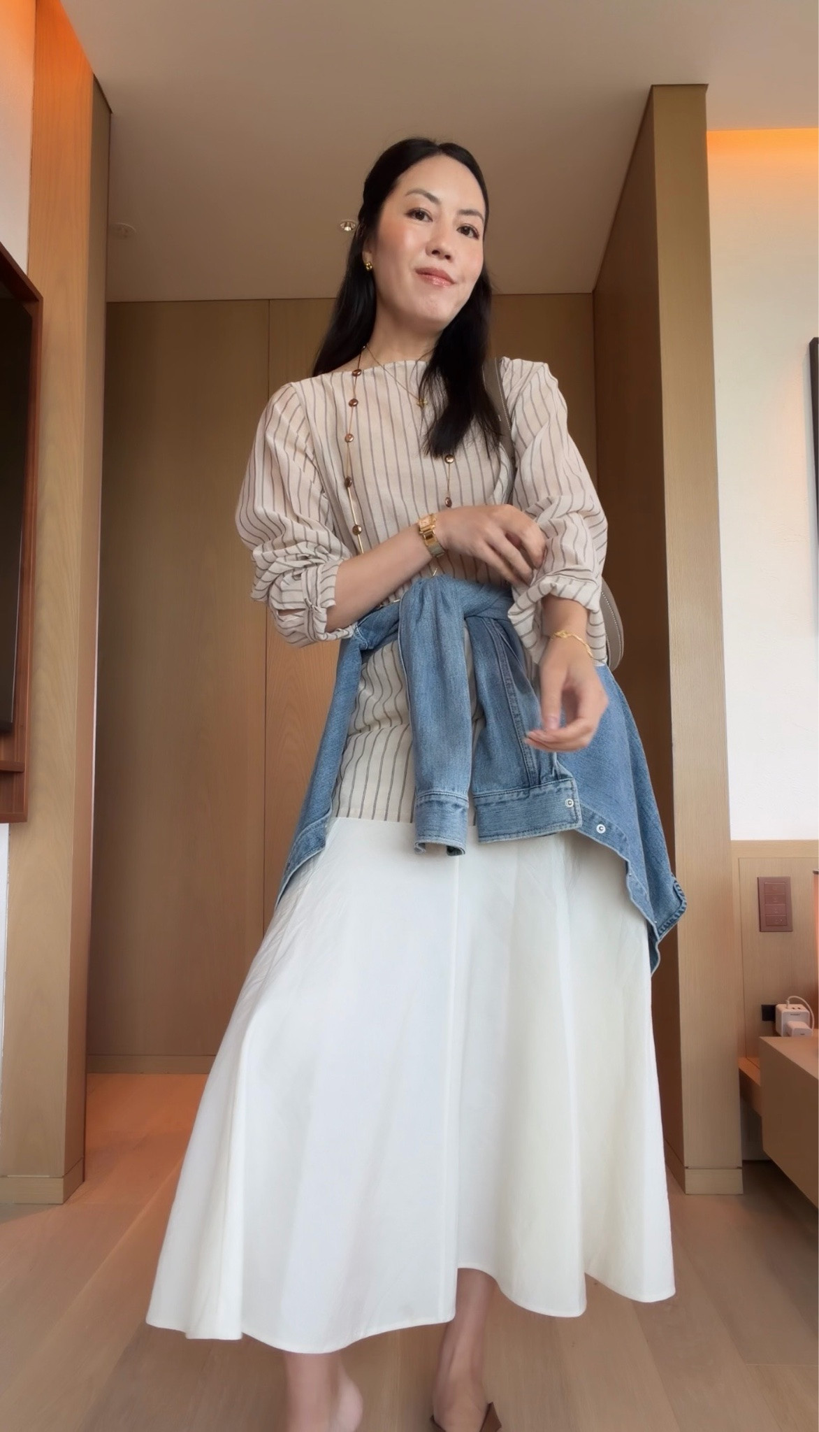 Weekend outfit in Osaka.

#classicstyle
OOTD
#traveloutfit
#vacationoutfit
#longskirt

#LTKootd #LTKSeasonal #LTKWorkwear