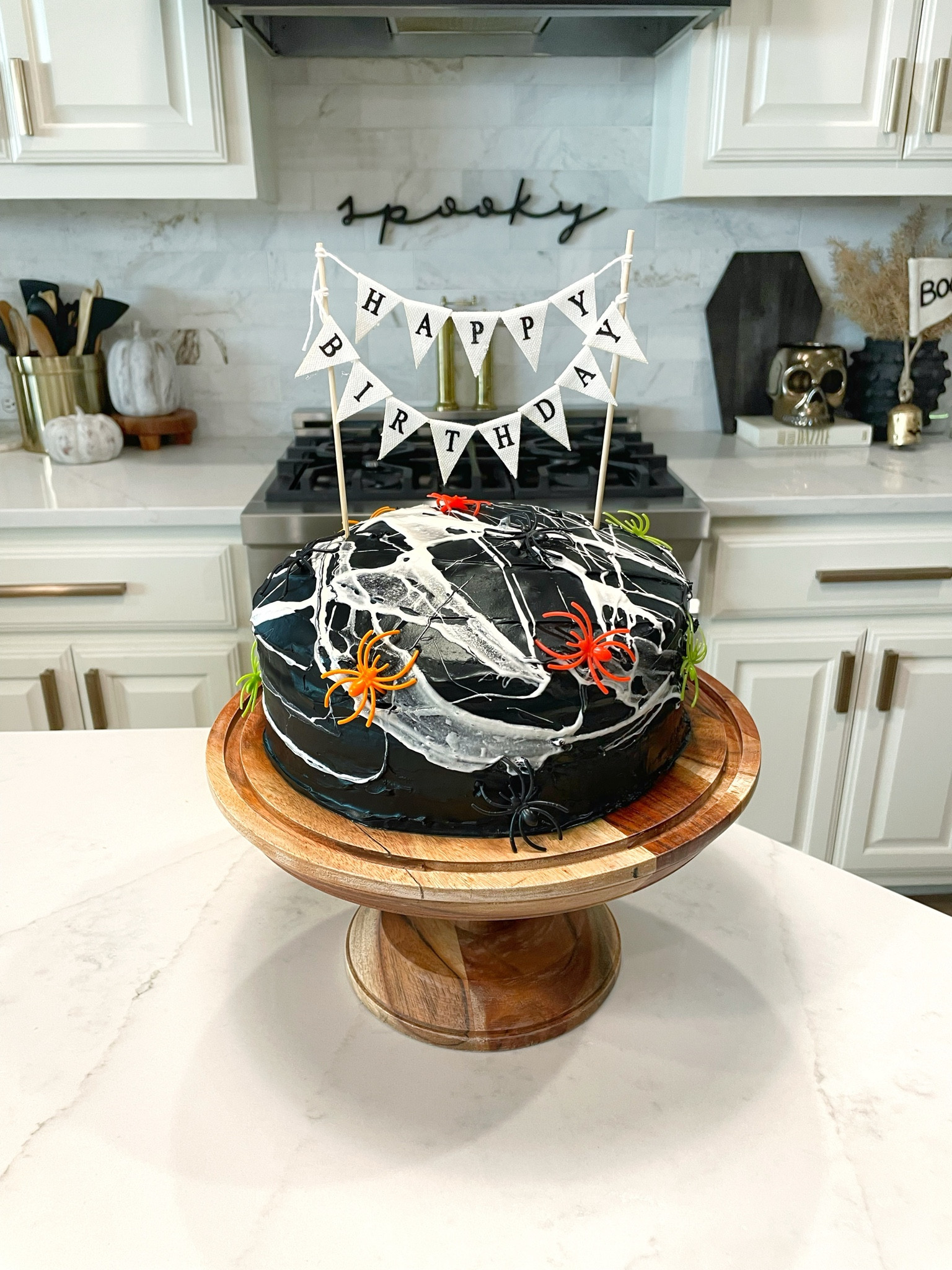 Check out how to make this cake on my Instagram reel! Products linked below!

#LTKParties #LTKSeasonal #LTKHalloween