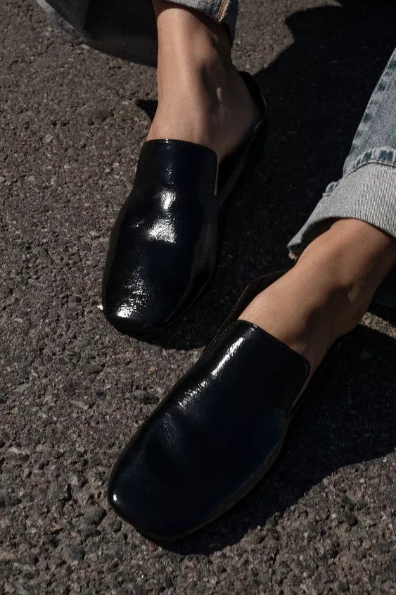 PATENT EFFECT LOAFERS | Zara US