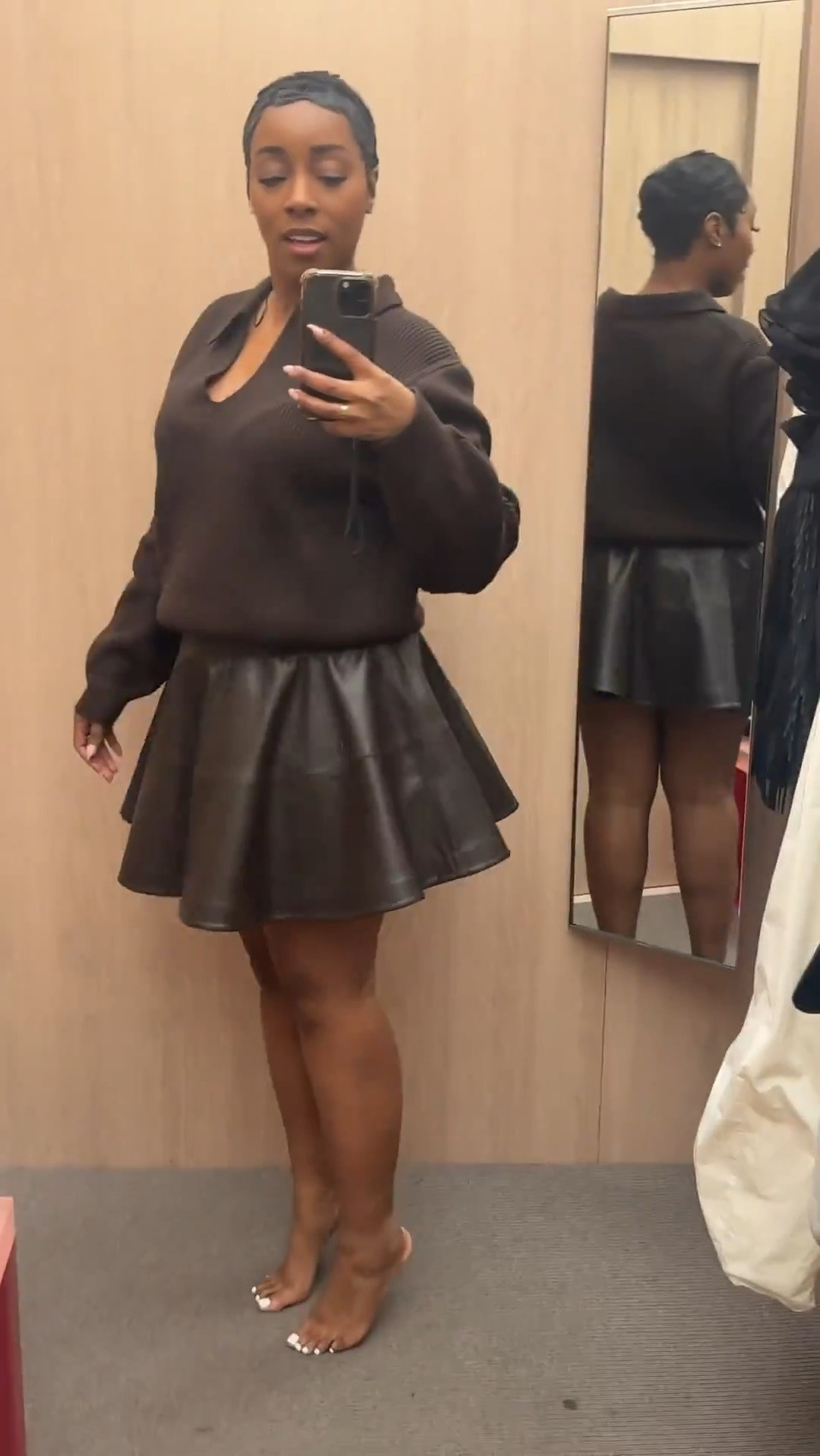 All about chic neutrals this season 🍂✨ This H&M flared coated skirt paired with the cozy rib-knit collared jumper is giving effortless elegance. Perfect for coffee dates, cozy evenings, or dressing up for winter outings! 🤎 #HMFinds #LTKSeasonalStyle

#HMStyle #LTKUnder50 #NeutralOutfits #WinterChic #LTKFinds #LTKOutfitInspo #EffortlessStyle #WinterFashion #SkirtOutfit #KnitwearLover #BrownTones

#LTKstyletip #LTKwinter #LTKuk