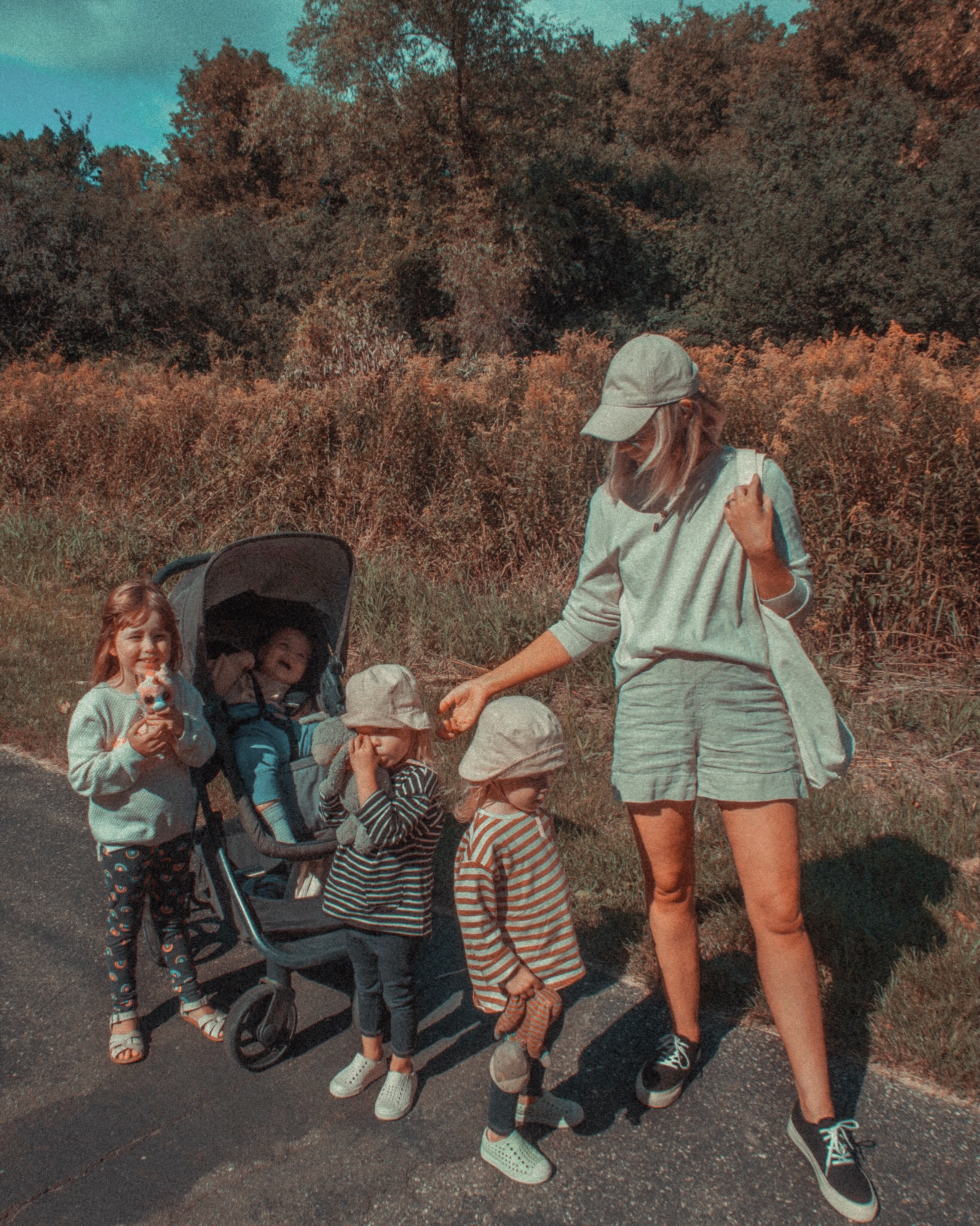 Spring basics outfit idea 

#LTKSeasonal