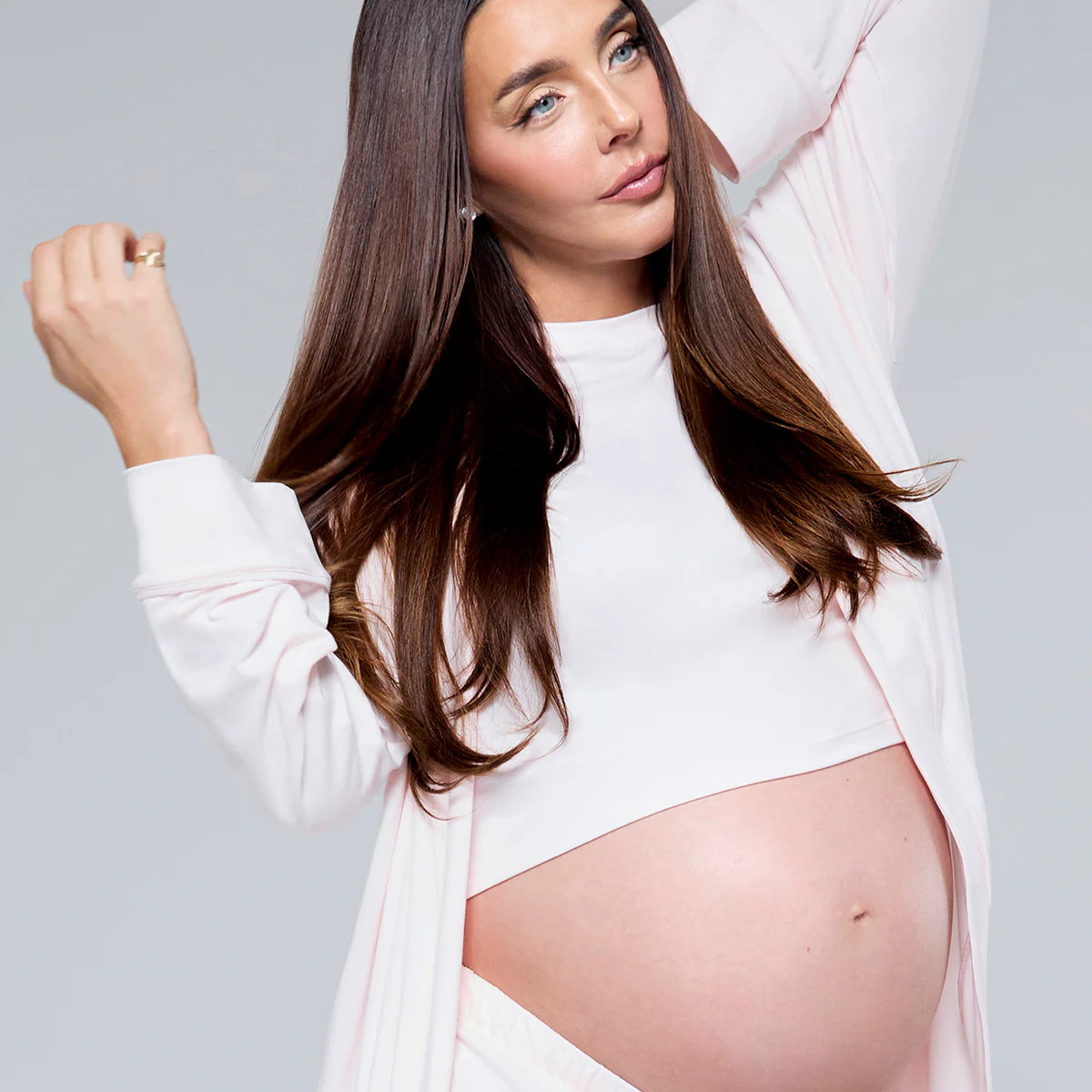 Shop Bumpsuit's Maternity Loungewear Cloud Crop Tee | BUMPSUIT