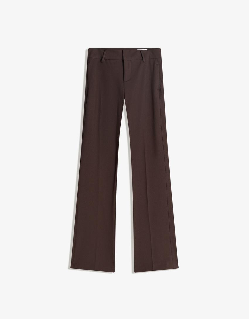 Bootcut-Hose mit tiefem Bund - Hosen und Jeans - Damen | Bershka DE
