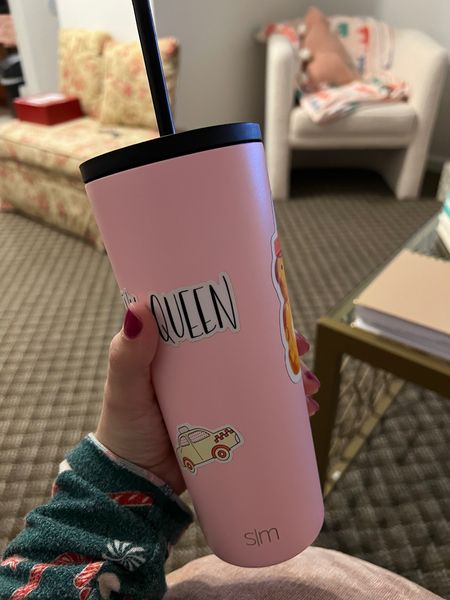 The best water bottle out there— simple modern! It fits in your cup holders, isn’t too heavy, and keeps your drinks ICE COLD. I’ve had ice cubes last for over 24 hours in this baby. It makes a great gift and stocking stuffer for the season! 

#LTKhome #LTKGiftGuide #LTKfindsunder50