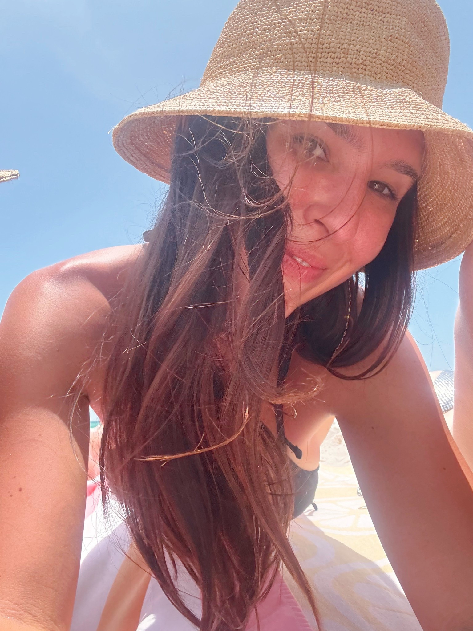 besttttt bucket hat !!! 

#LTKSeasonal #LTKSummerEdit #LTKSwim