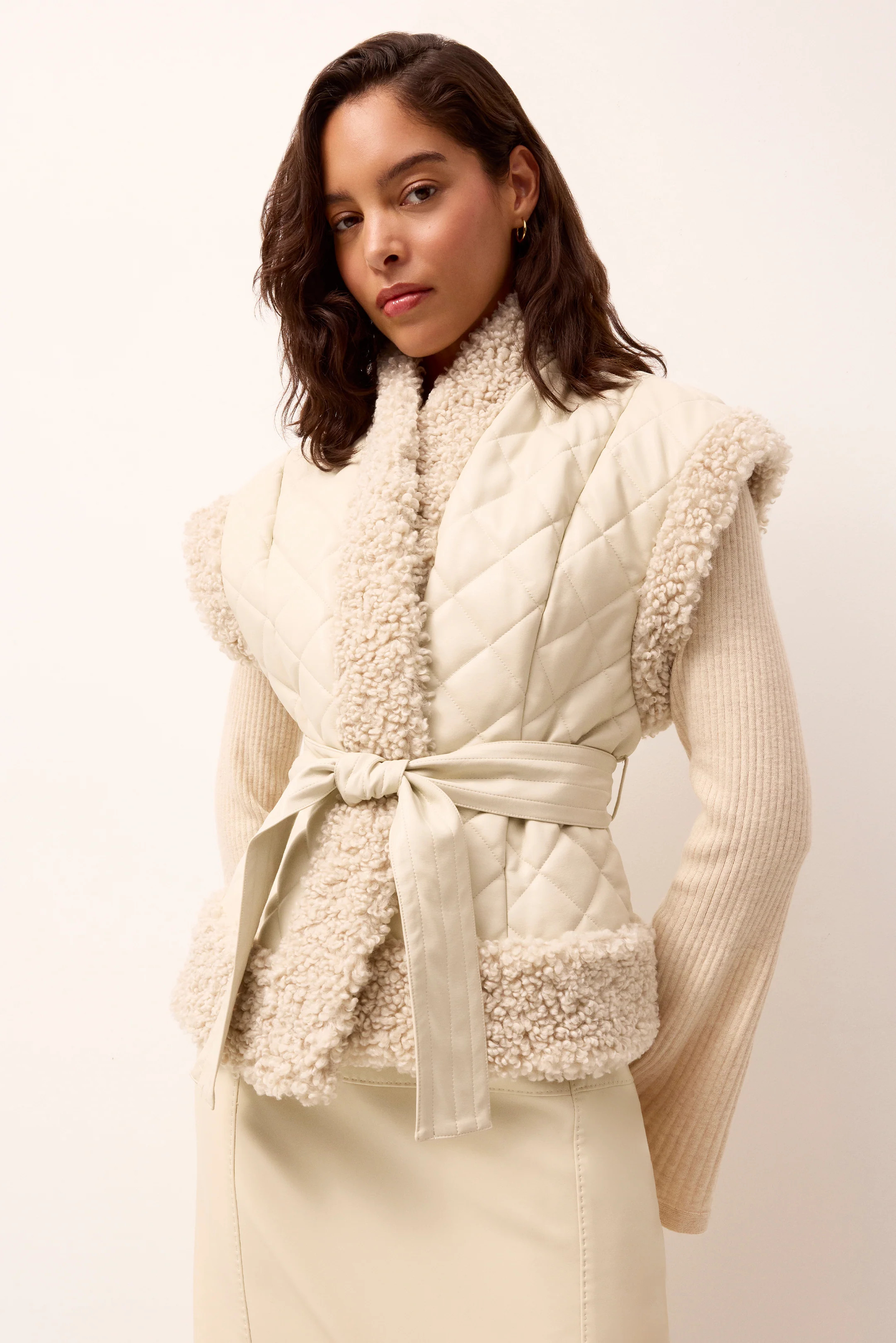 BEATRICE VEST | Marie Oliver