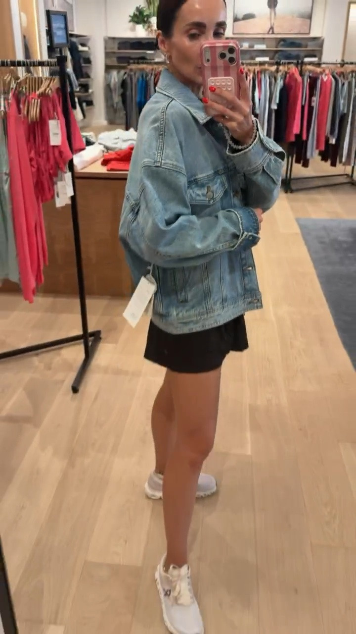 Oversized denim jacket, I'm wearing size M.

#LTKootd #LTKOver40