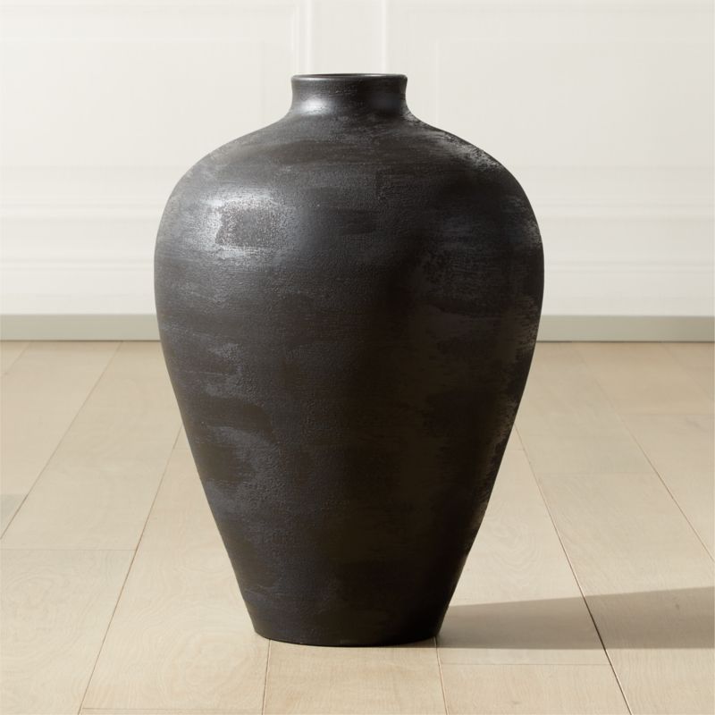 Oso Black Hand-Thrown Vase | CB2 | CB2
