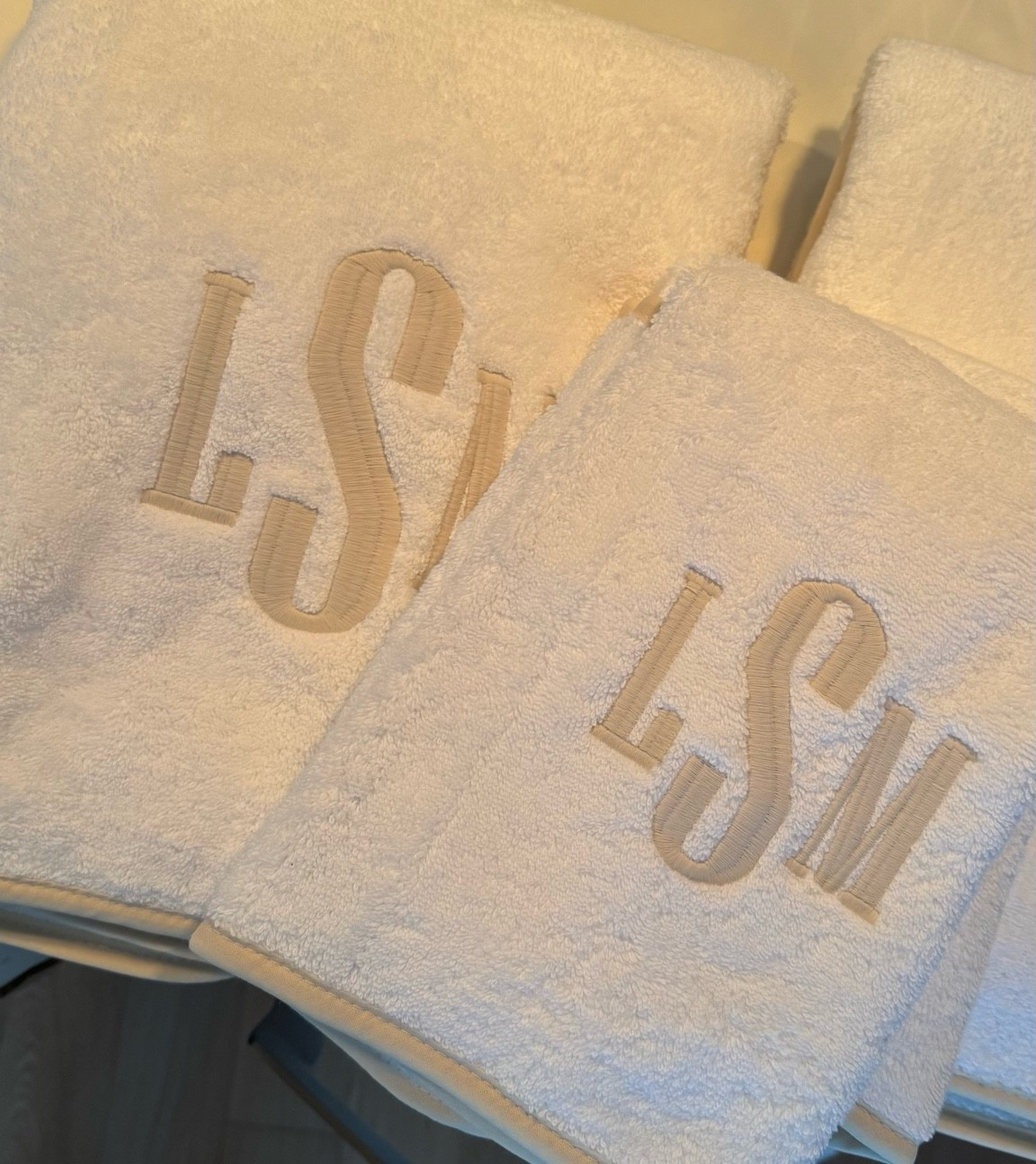 Just got some more of my FAVORITE bath and hand towels 🤌🏻 I also monogrammed mine