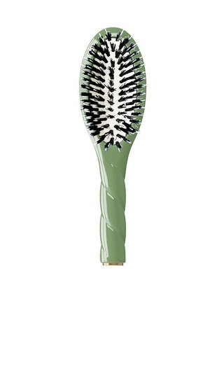 La Bonne Brosse Small Brush N02 in Sage Green. | Revolve Clothing (Global)