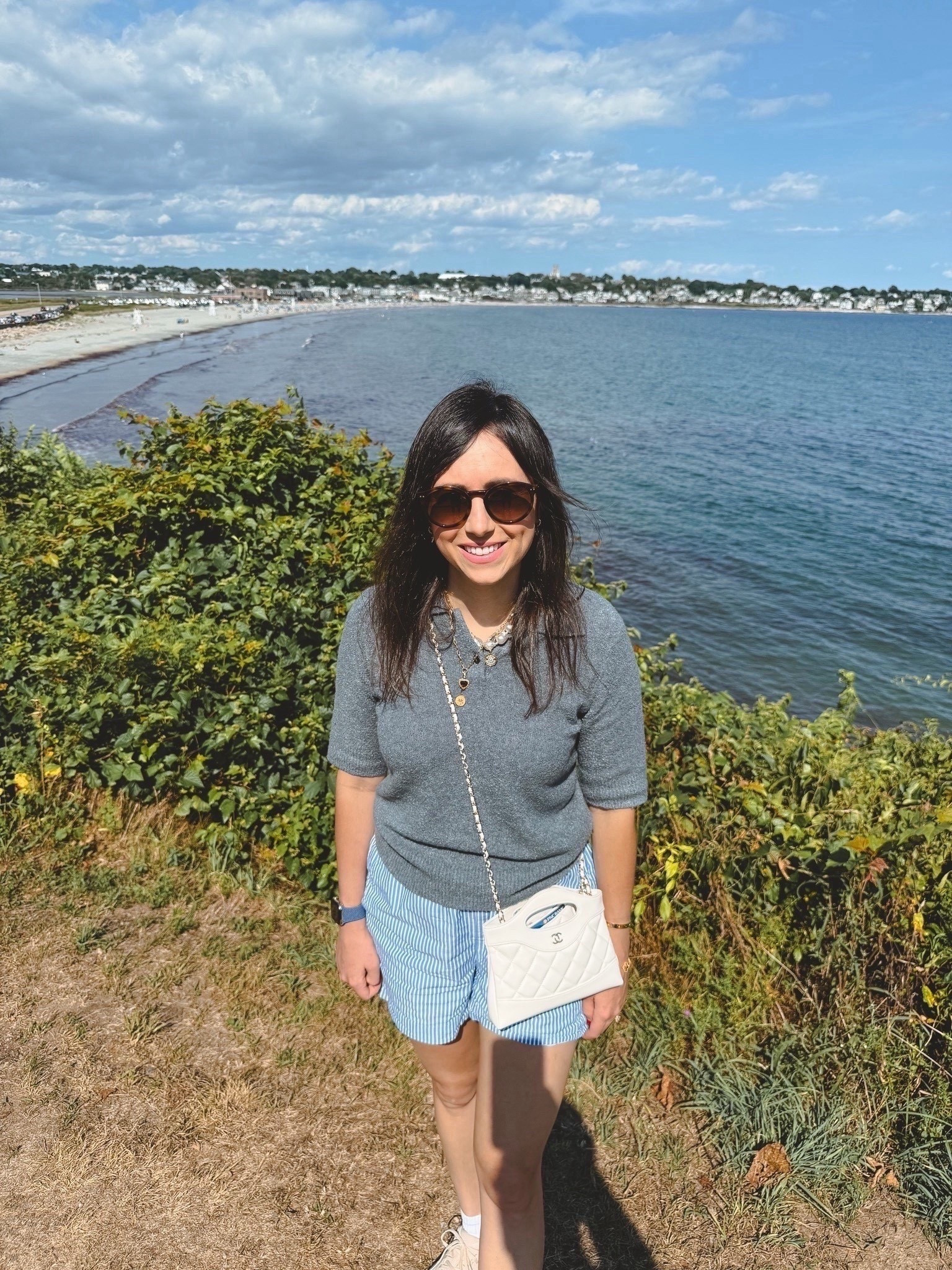 Stripe linen shorts with cashmere polo sweater



#LTKootd #LTKStyleTip #LTKFindsUnder100