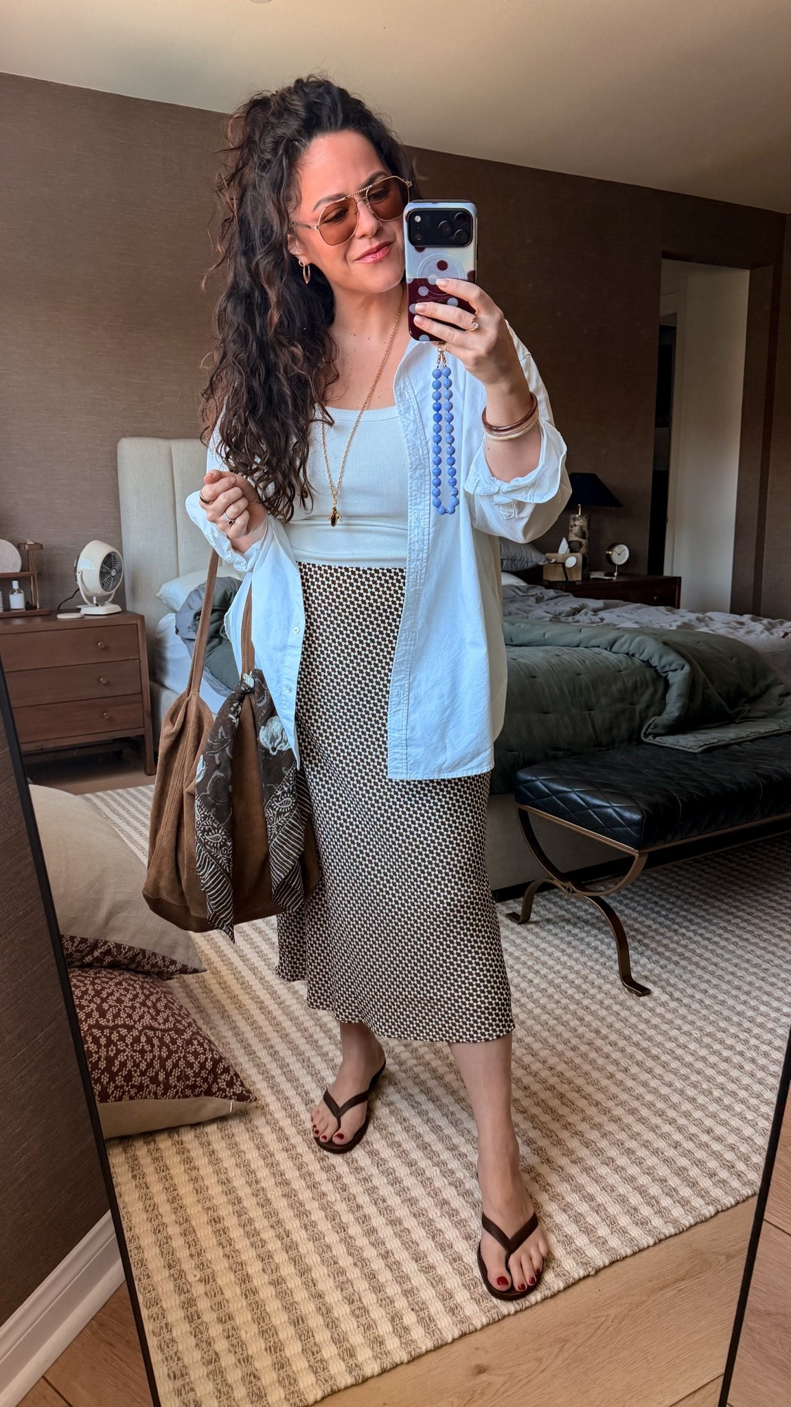 Yes I’m an outfit repeater and no I’m not sorry about it 😂🤍 I’ve been loving taking the same basics and just switching up one piece to make it feel like a whole new outfit — currently very much in my skirt era.

#LTKSeasonal #LTKMidsize