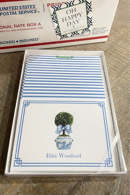 Personalized stationary. Monogrammed note cards.