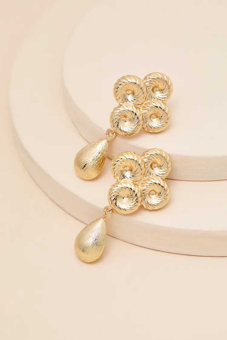 Quinny Gold Statement Earrings | Lulus