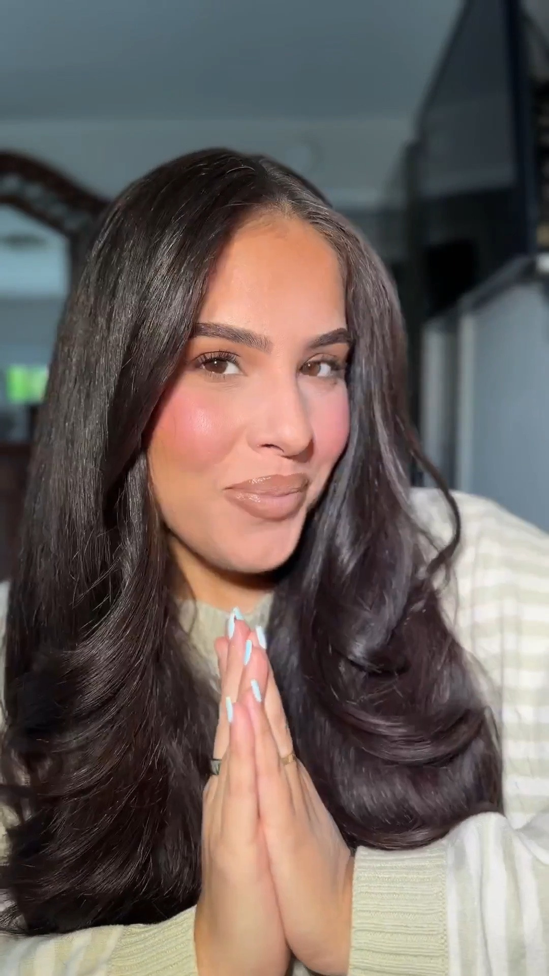 The foundation I’ve been reaching for every single day this summer. 🤍

✔️ Lightweight
✔️ Long-lasting
✔️ Natural glow
✔️ Perfect for hot, humid weather

If you’ve been looking for a foundation that doesn’t feel heavy but still gives amazing coverage, this is it.

#LTKU #LTKselfcare #LTKBeauty