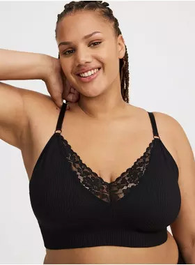 Lightly Lined Seamless Plunge Bralette | Torrid (US & Canada)