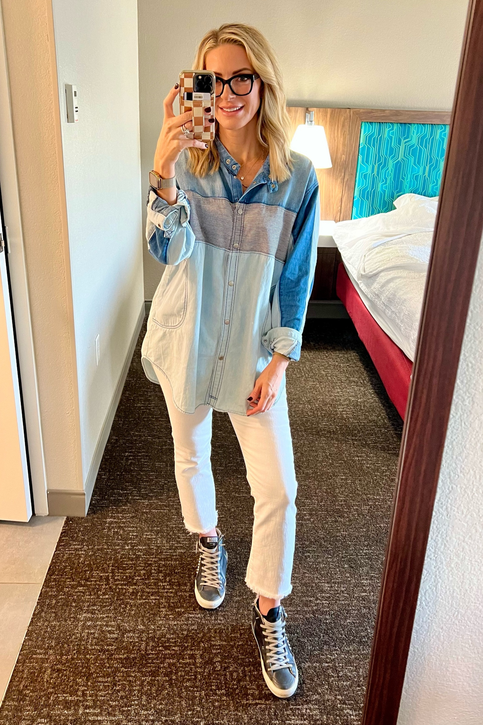 This top on repeat for over a year now!! It runs oversized. It’s SO GOOD!



#LTKMidsize #LTKWorkwear #LTKStyleTip