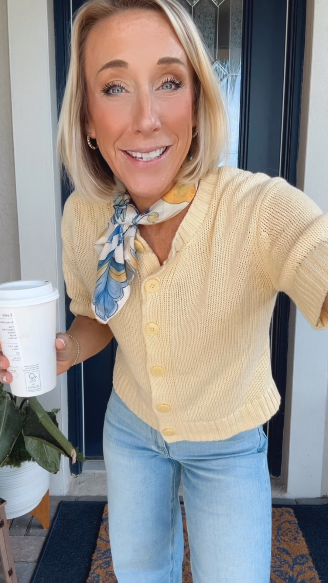 My ootd:
• short sleeve cardigan - size XS.
• wide leg jeans - size 25. On sale.



#LTKSaleAlert #LTKSeasonal #LTKOver40