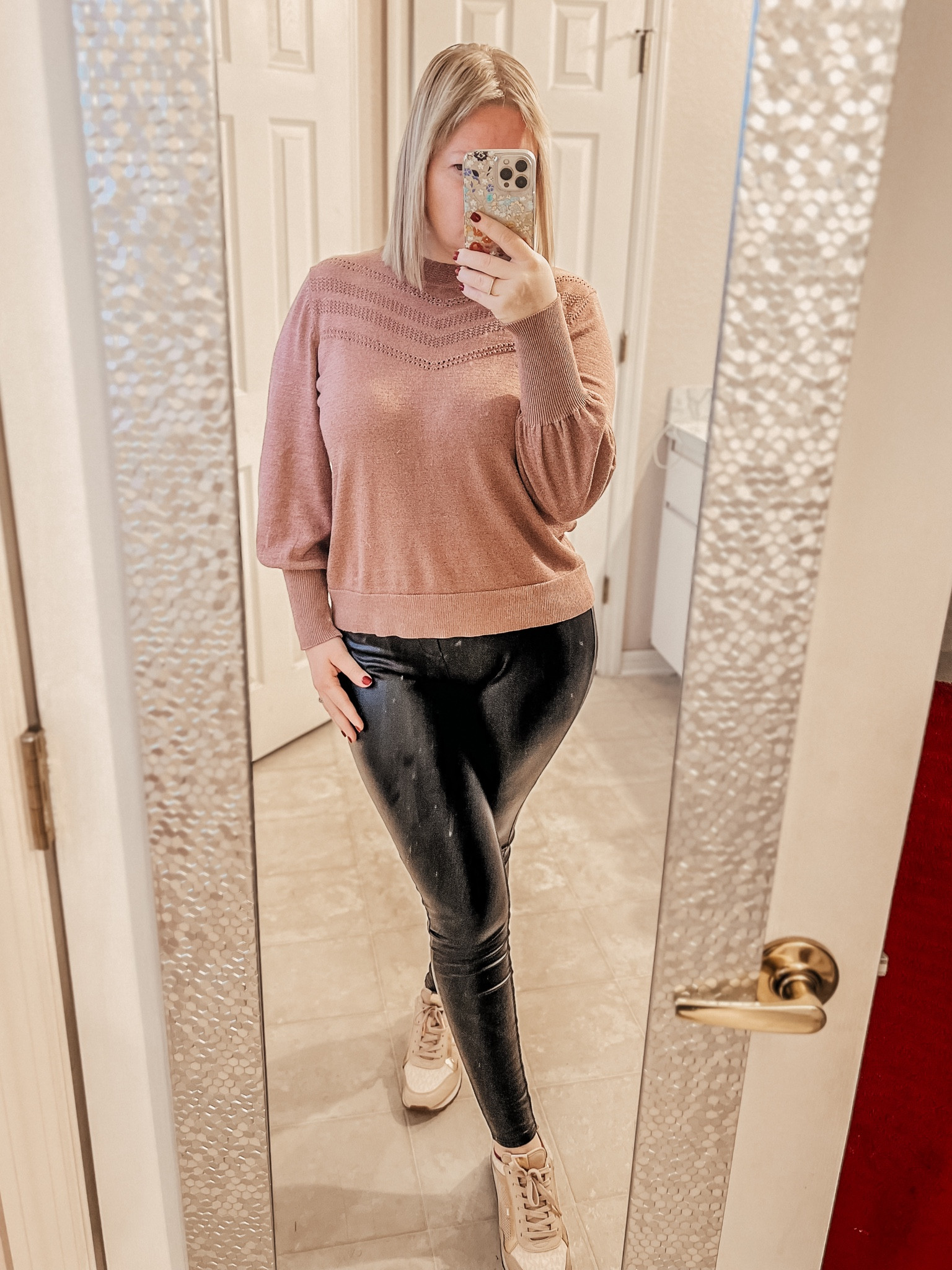 Outfit for the holidays! 

#LTKstyletip #LTKU #LTKHoliday