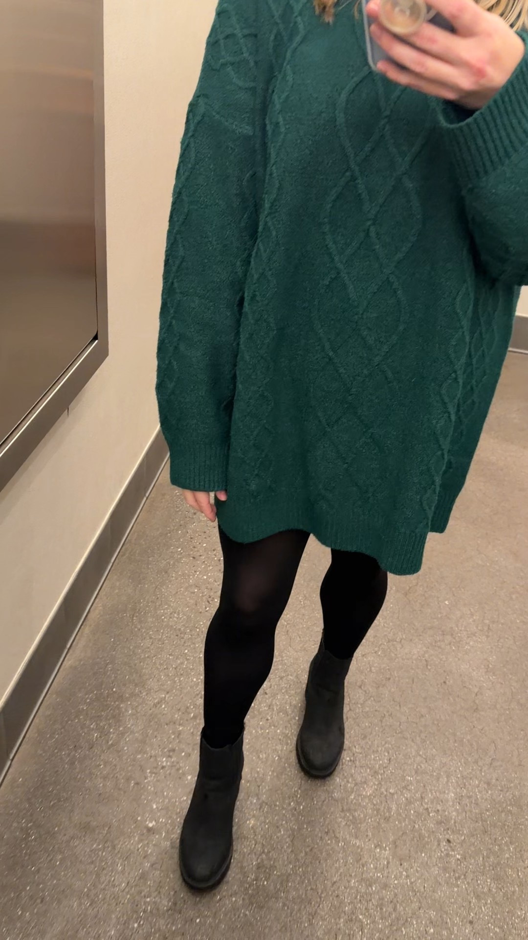 Outfit of the night!

#LTKootd #LTKSeasonal