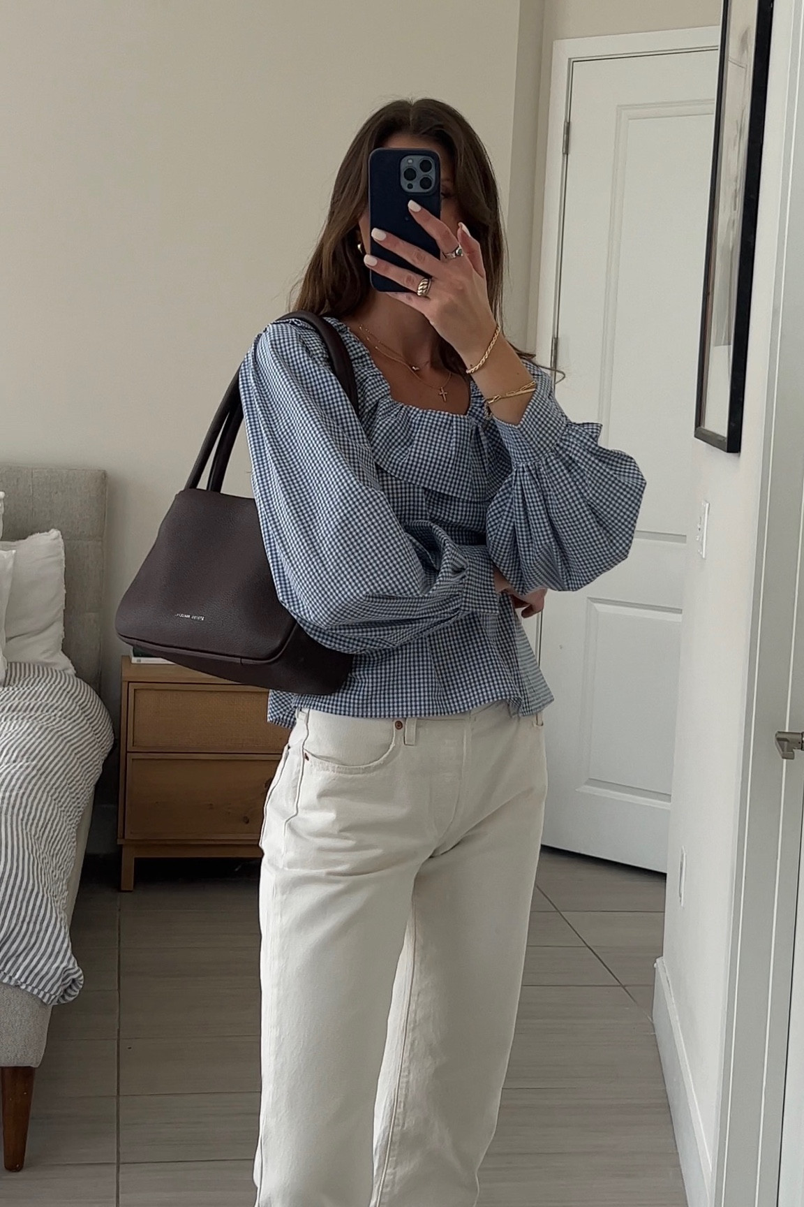 my favorite handbag at the moment, and a minimal style spring look. 

#LTKSeasonal #LTKstyletip #LTKitbag